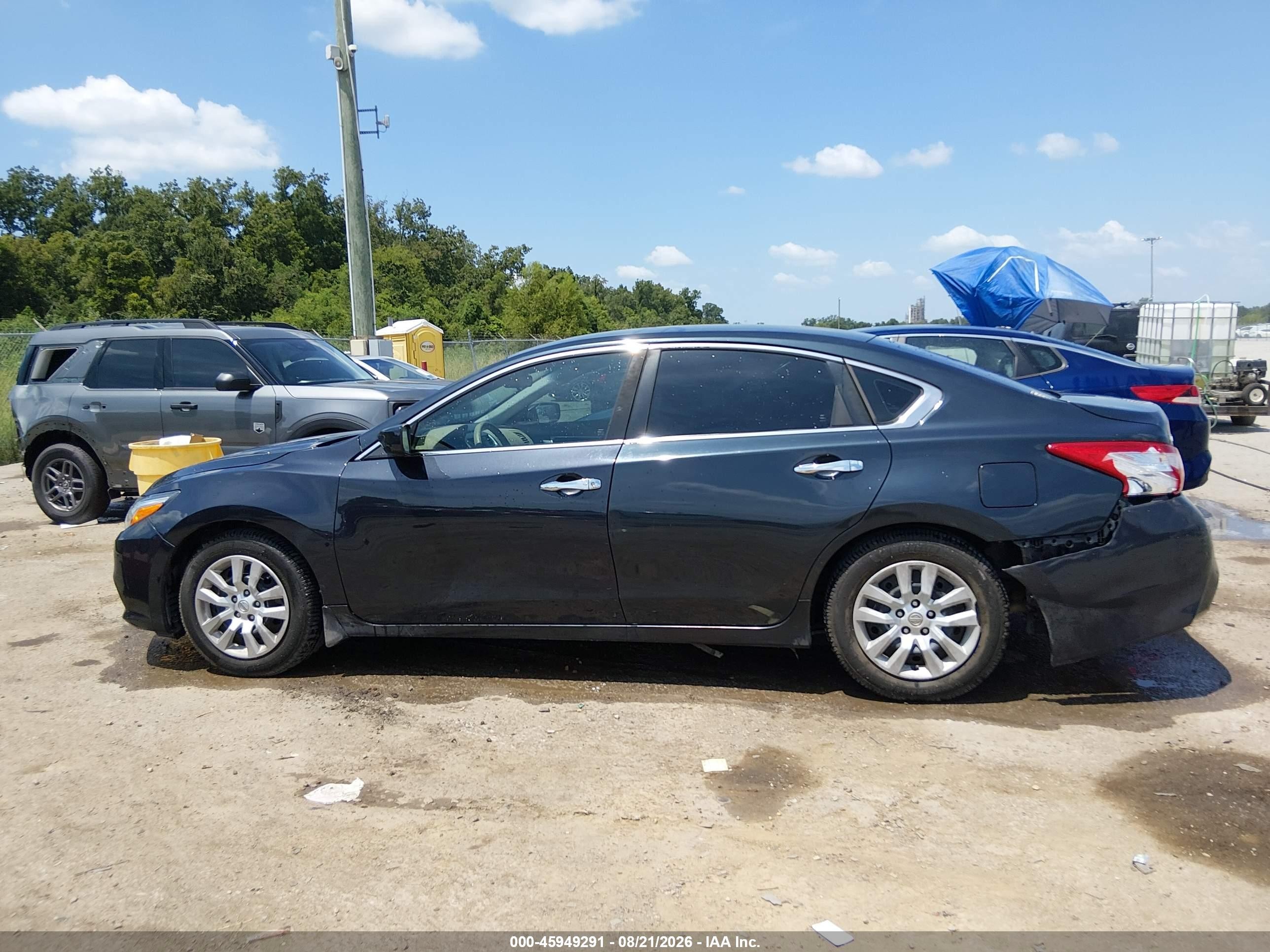 2016 Nissan Altima 2.5 S Черный vin: 1N4AL3AP1GN378985