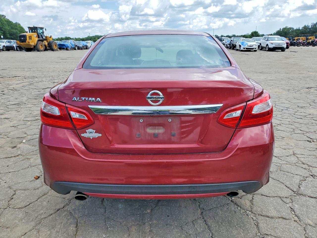 2017 Nissan Altima 2.5 S Красный vin: 1N4AL3AP1HC109382