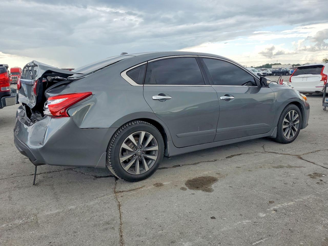 2017 Nissan Altima 2.5 Sv Gray vin: 1N4AL3AP1HC118812
