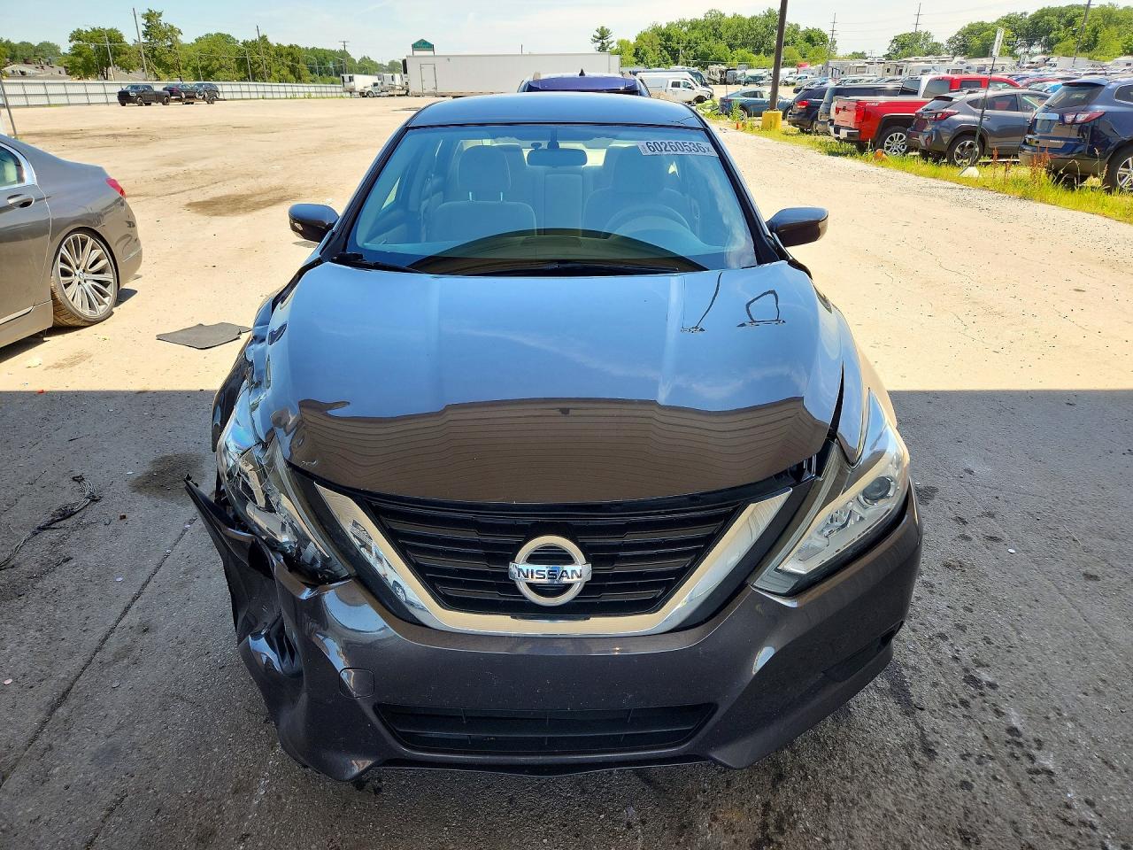 2017 Nissan Altima 2.5 S Серый vin: 1N4AL3AP1HC133732