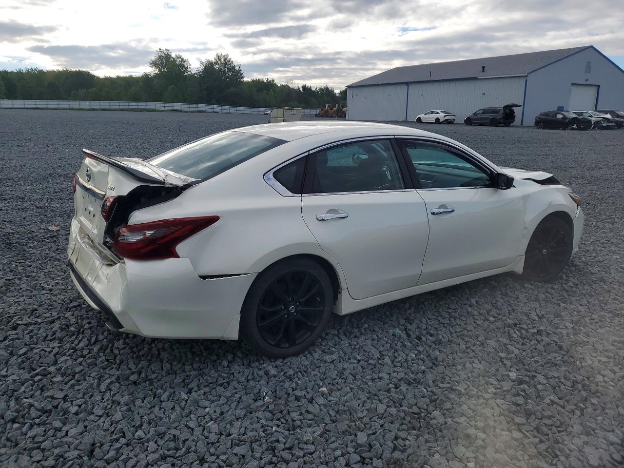 2017 Nissan Altima 2.5 Sr White vin: 1N4AL3AP1HC250002