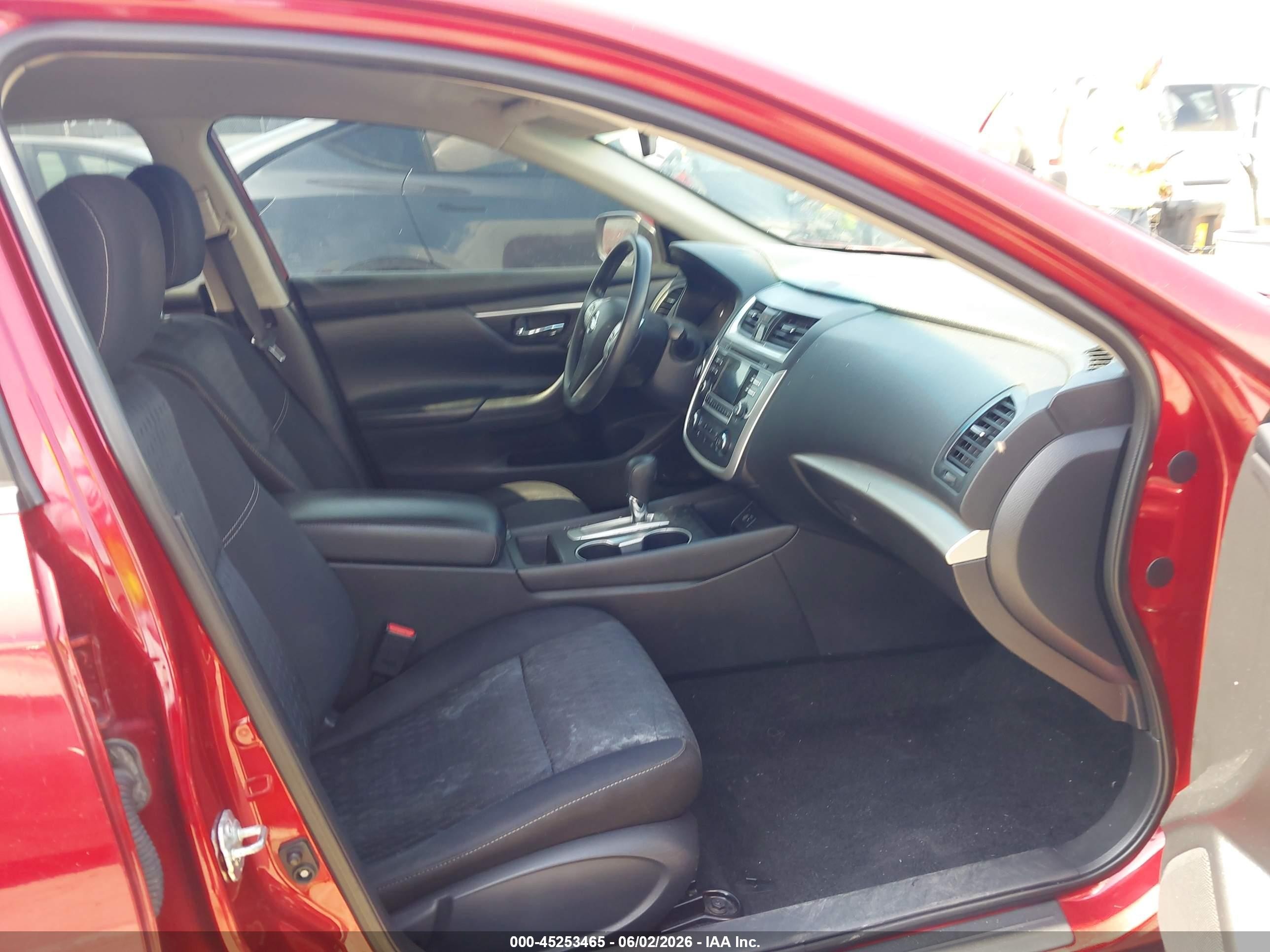 2018 Nissan Altima 2.5 S Red vin: 1N4AL3AP1JC197274