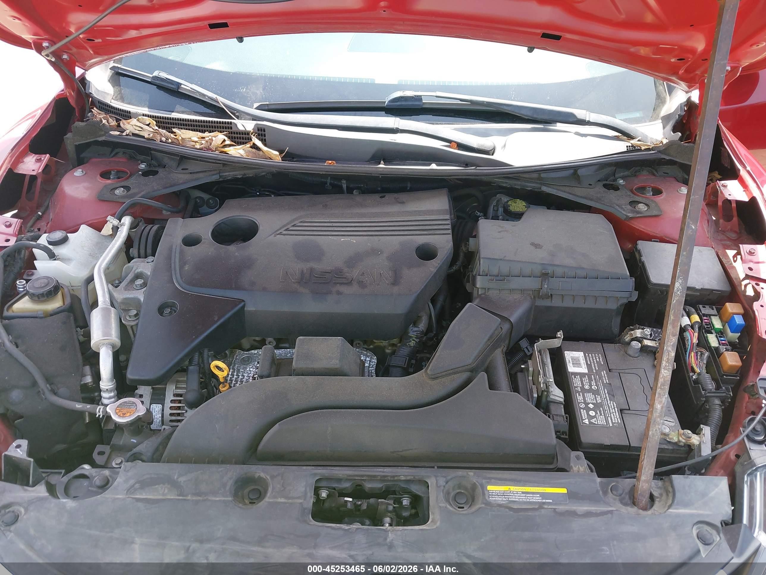 2018 Nissan Altima 2.5 S Red vin: 1N4AL3AP1JC197274