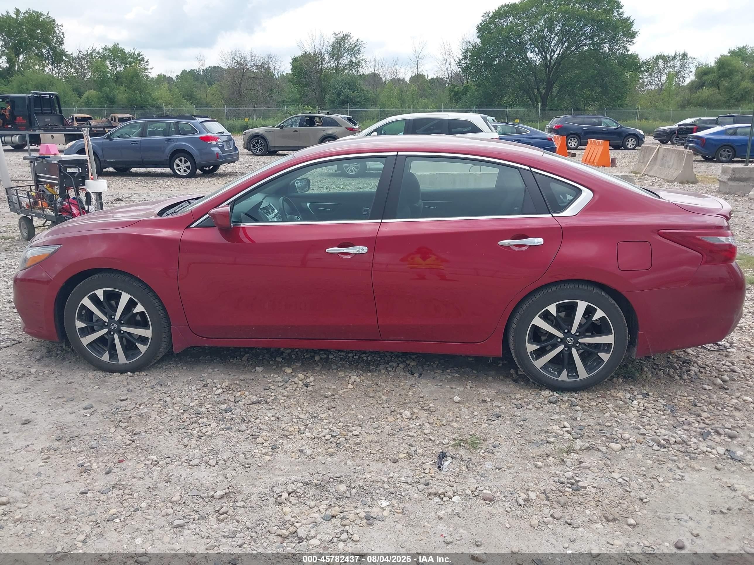 2018 Nissan Altima 2.5 Sr Red vin: 1N4AL3AP1JC224814