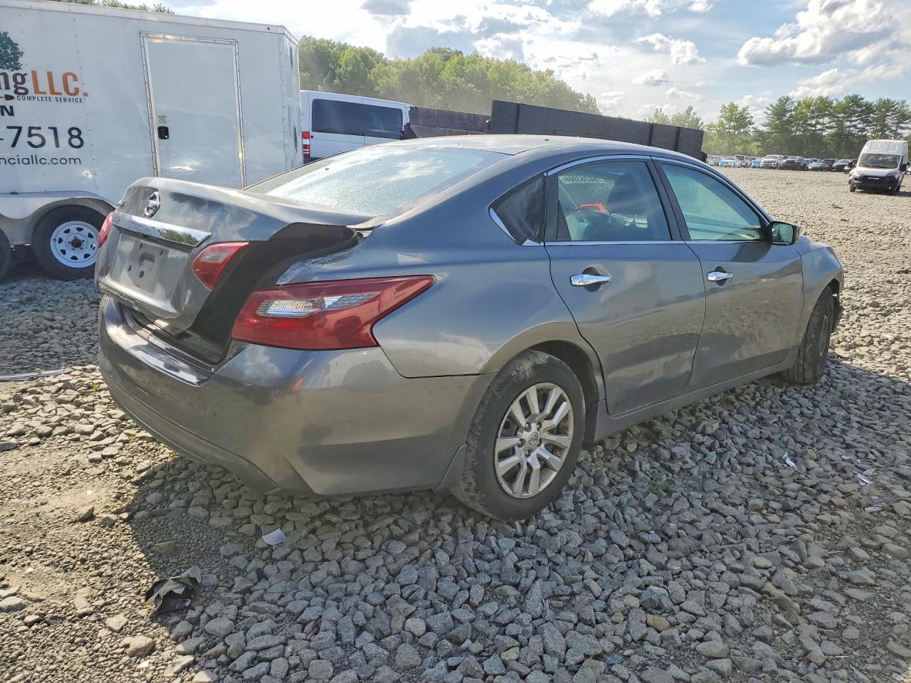 2018 Nissan Altima 2.5 S Gray vin: 1N4AL3AP1JC285869