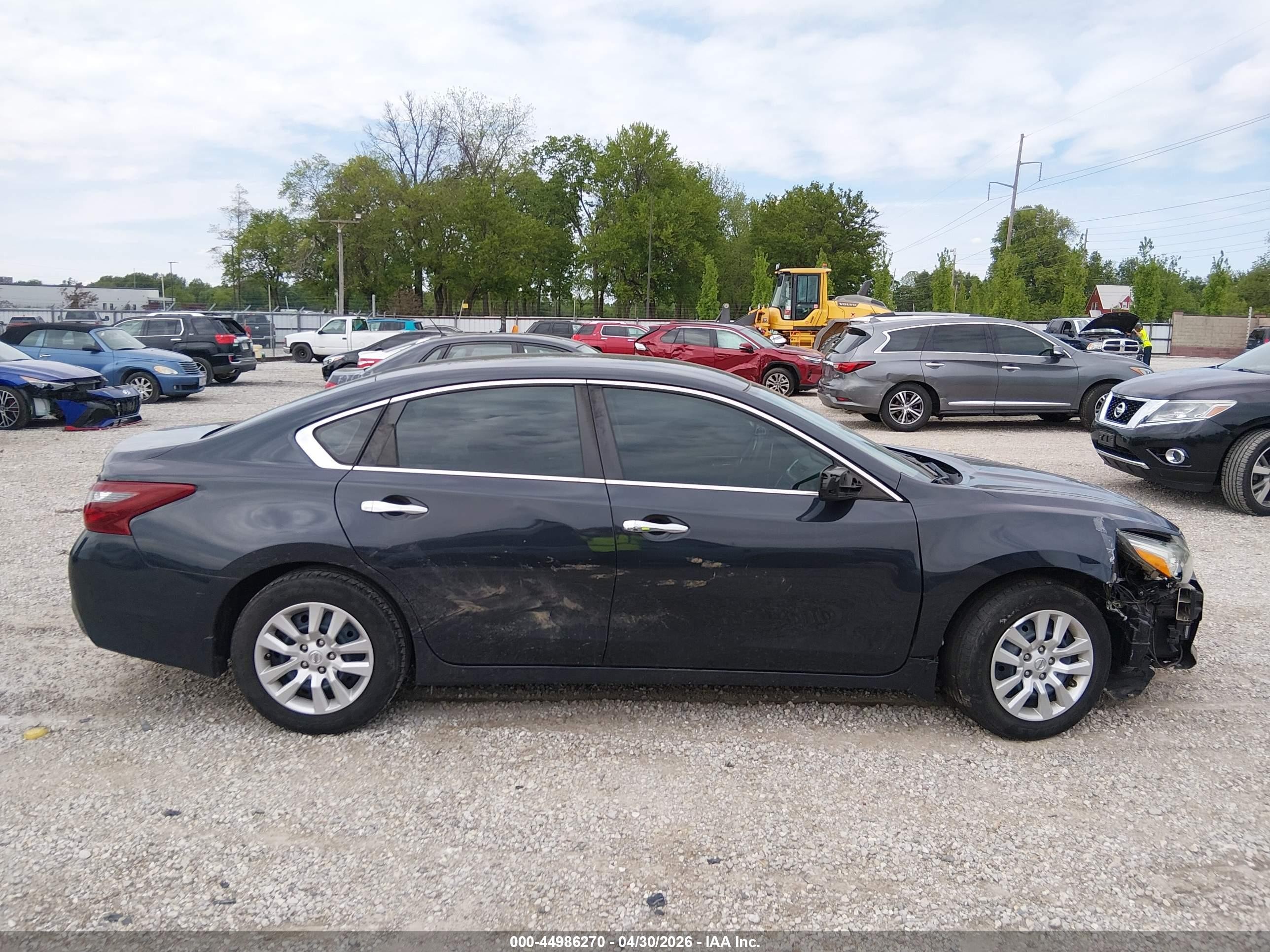 2018 Nissan Altima 2.5 S Gray vin: 1N4AL3AP1JC474361
