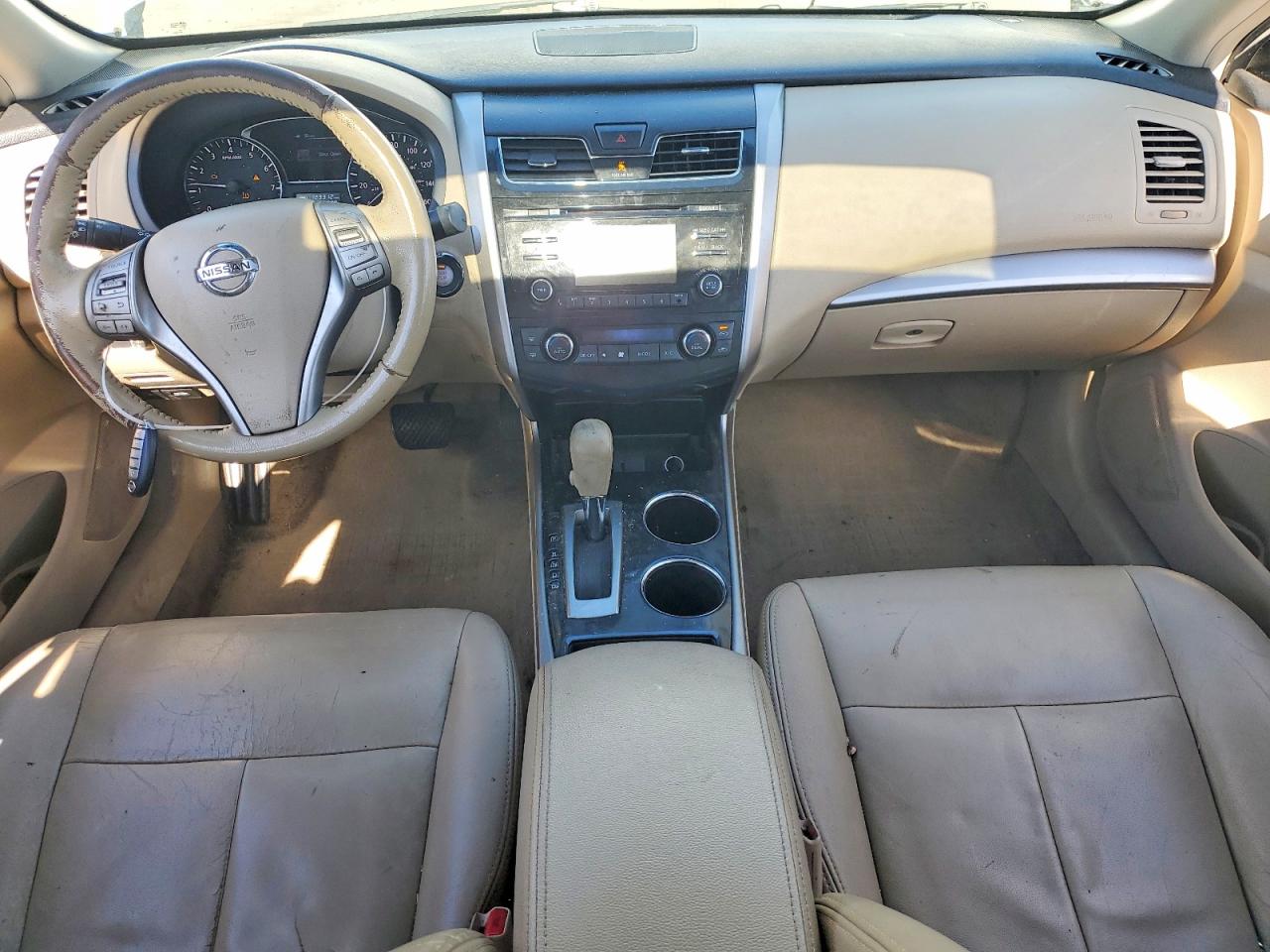2013 Nissan Altima 2.5 White vin: 1N4AL3AP2DC100913