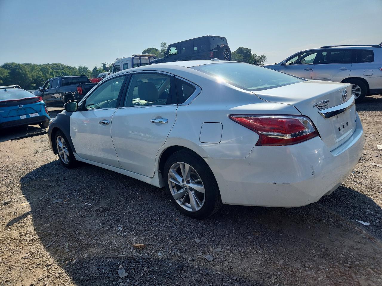 2013 Nissan Altima 2.5 White vin: 1N4AL3AP2DC113919