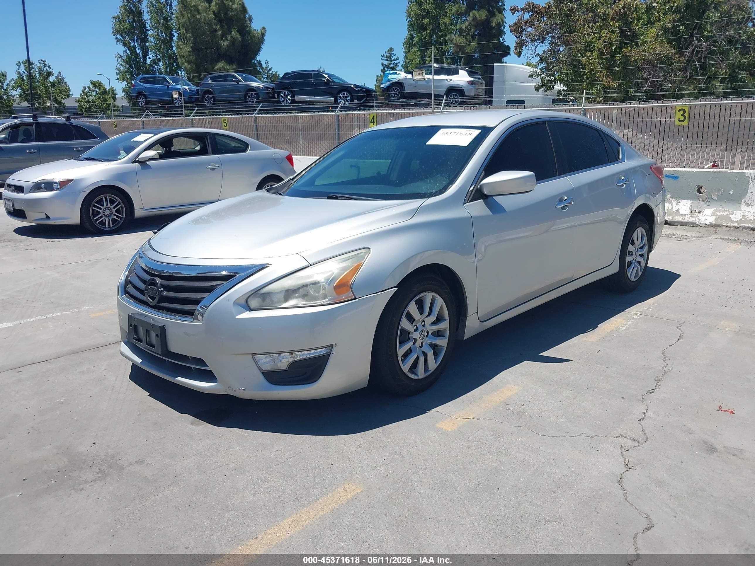 2013 Nissan Altima 2.5 S Серебряный vin: 1N4AL3AP2DC116223