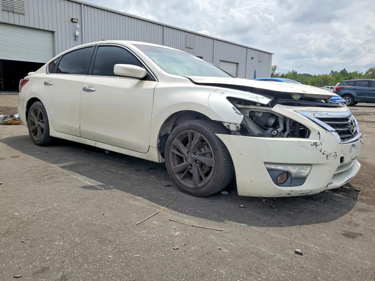 2013 Nissan Altima 2.5 White vin: 1N4AL3AP2DC116531