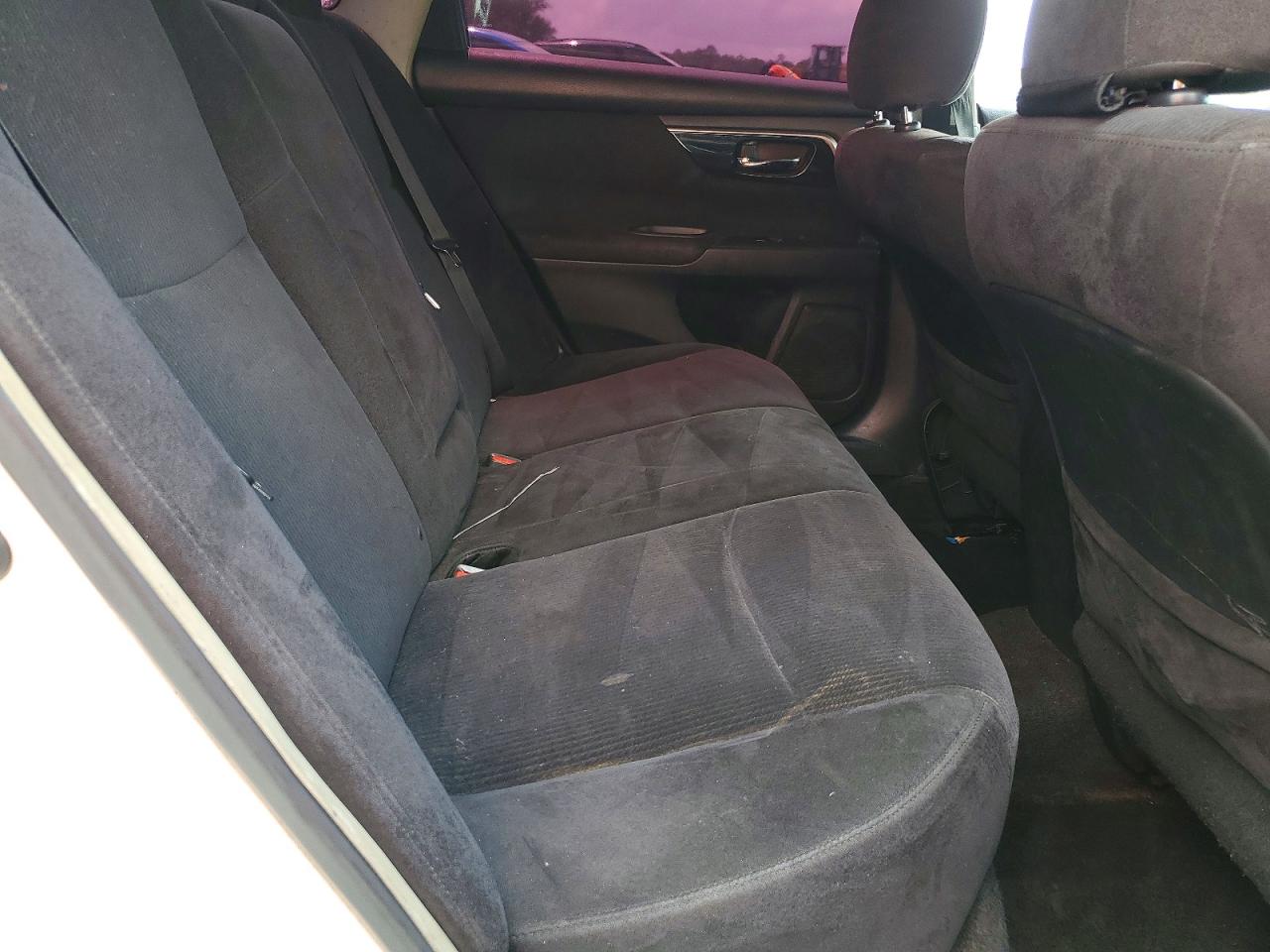 2013 Nissan Altima 2.5 White vin: 1N4AL3AP2DC116531