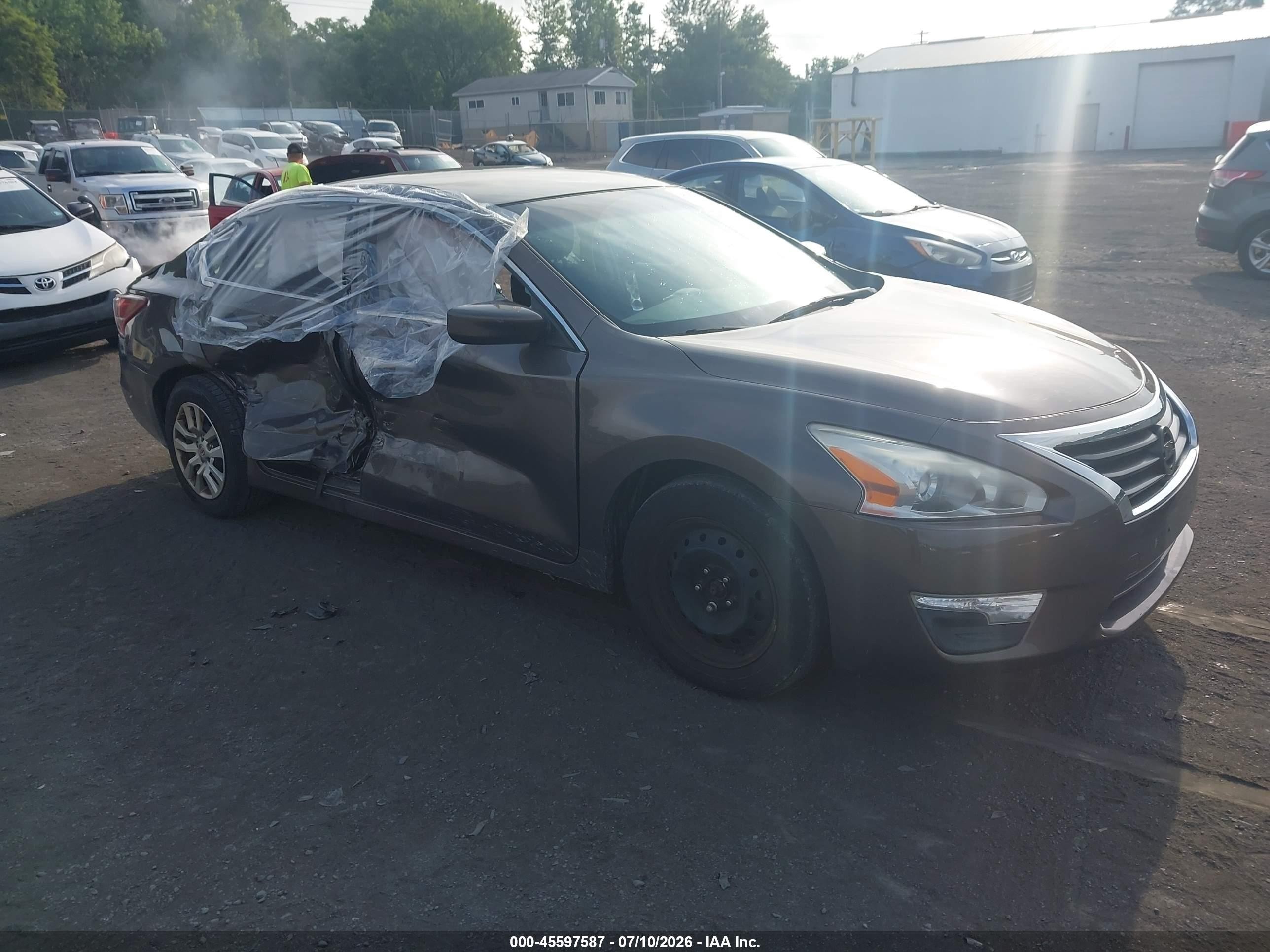 2013 Nissan Altima 2.5 Brown vin: 1N4AL3AP2DC131076