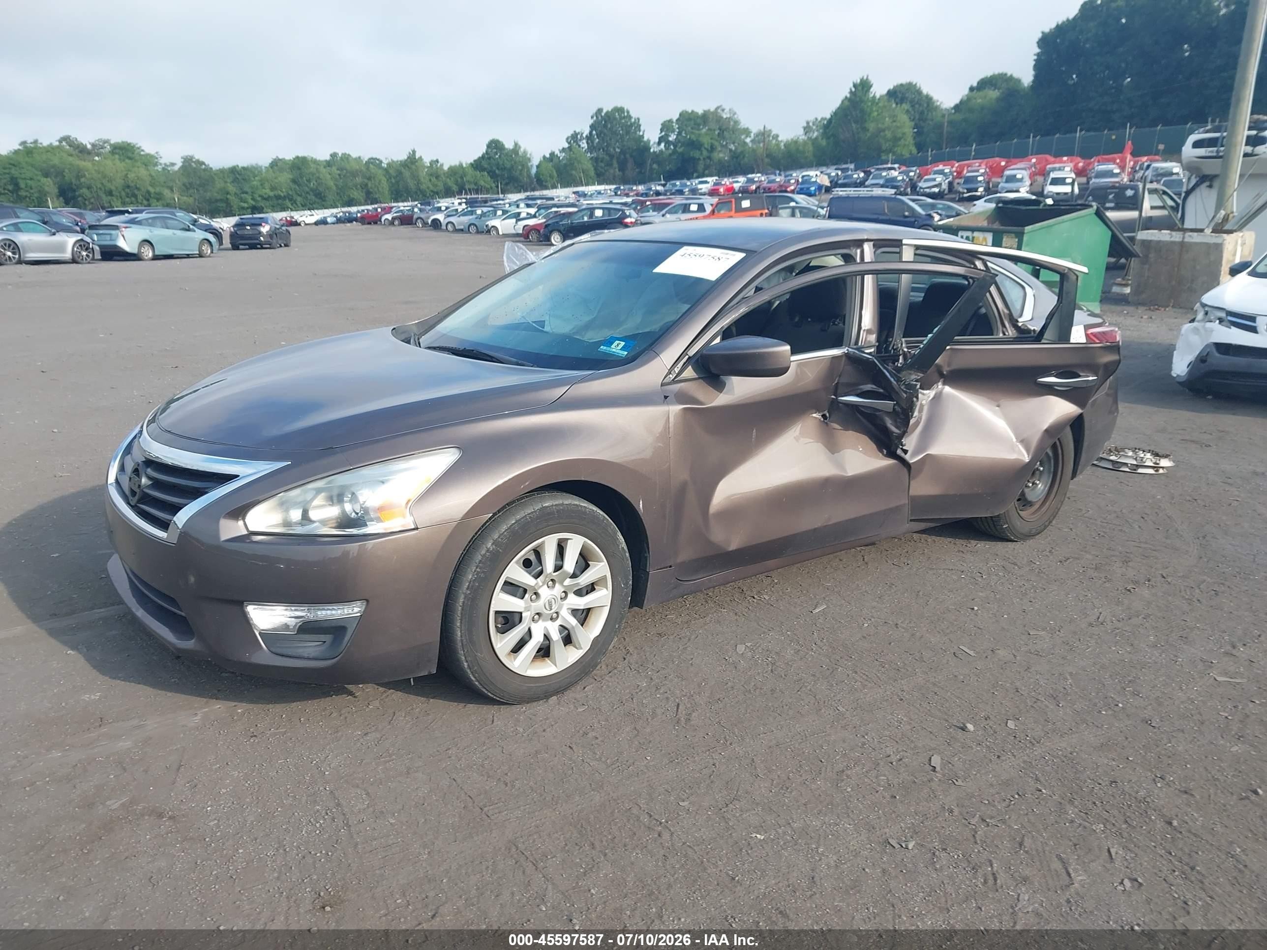 2013 Nissan Altima 2.5 Brown vin: 1N4AL3AP2DC131076