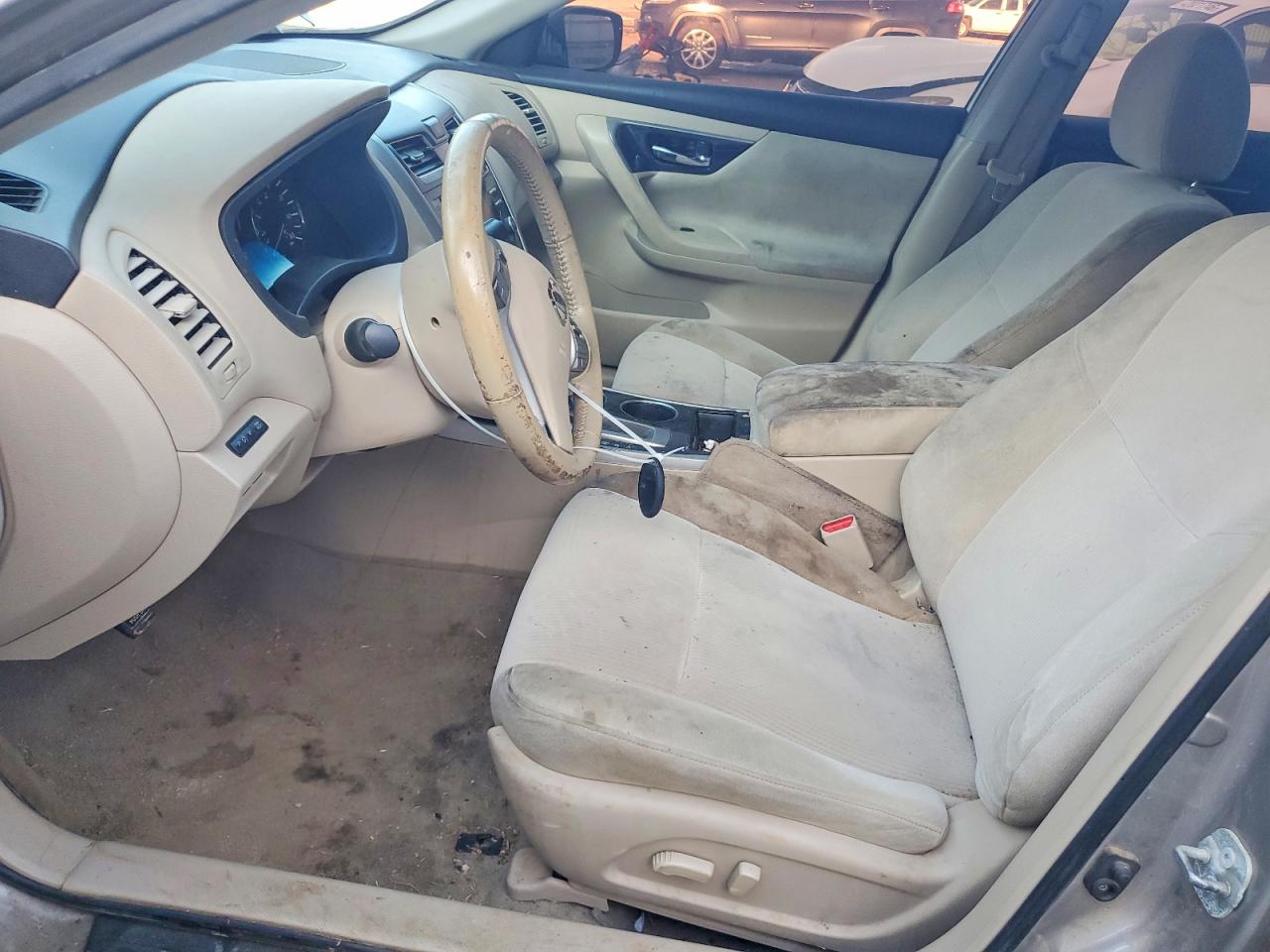 2013 Nissan Altima 2.5 Gold vin: 1N4AL3AP2DC147018