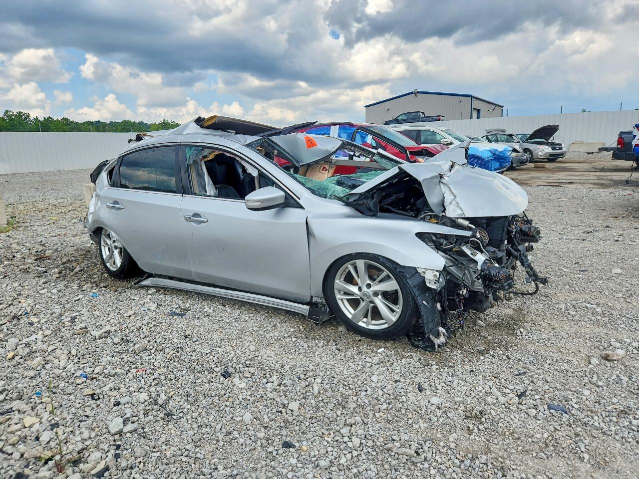 2013 Nissan Altima 2.5/s/sv/sl Silver vin: 1N4AL3AP2DC152056