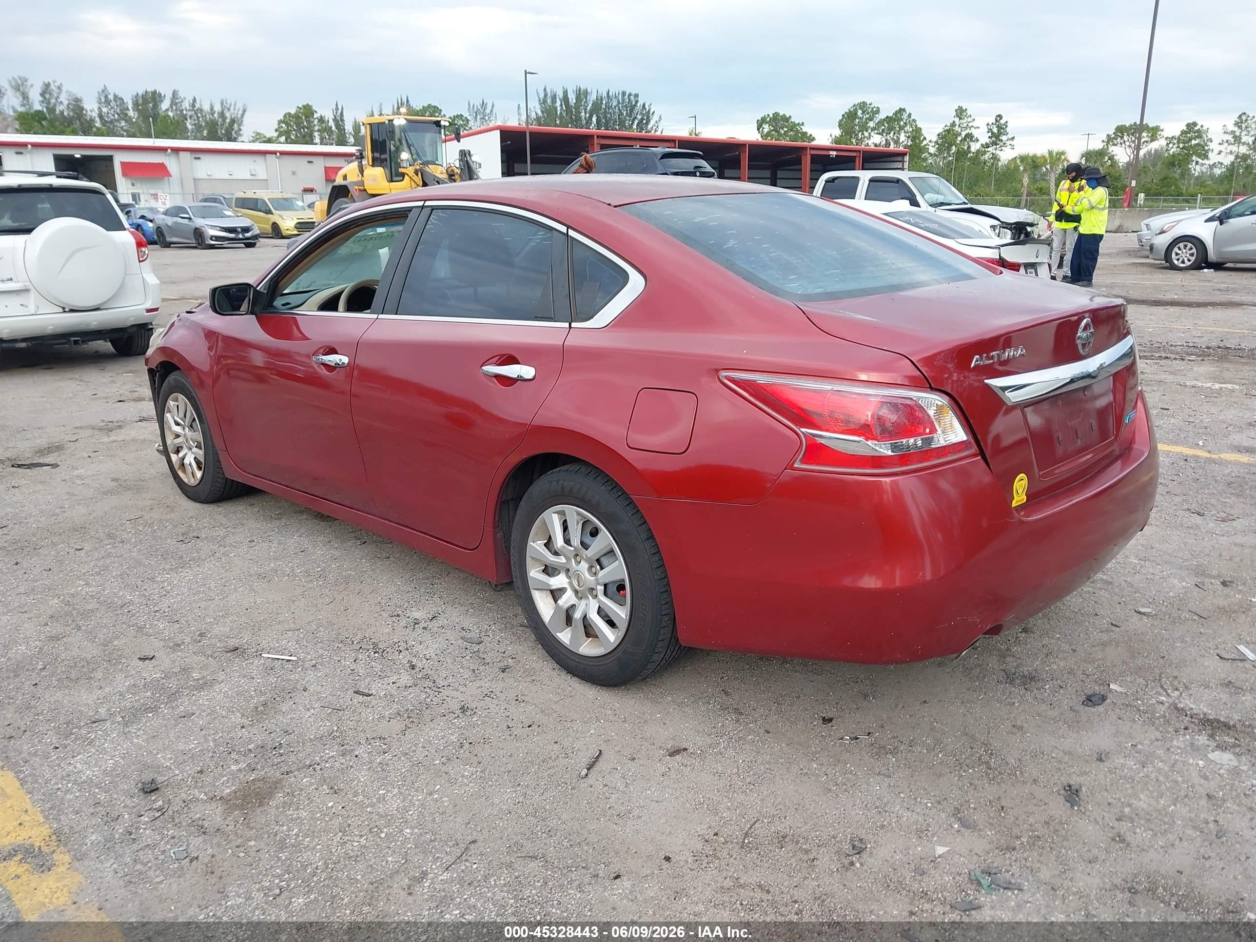 2013 Nissan Altima 2.5 S Red vin: 1N4AL3AP2DC159797