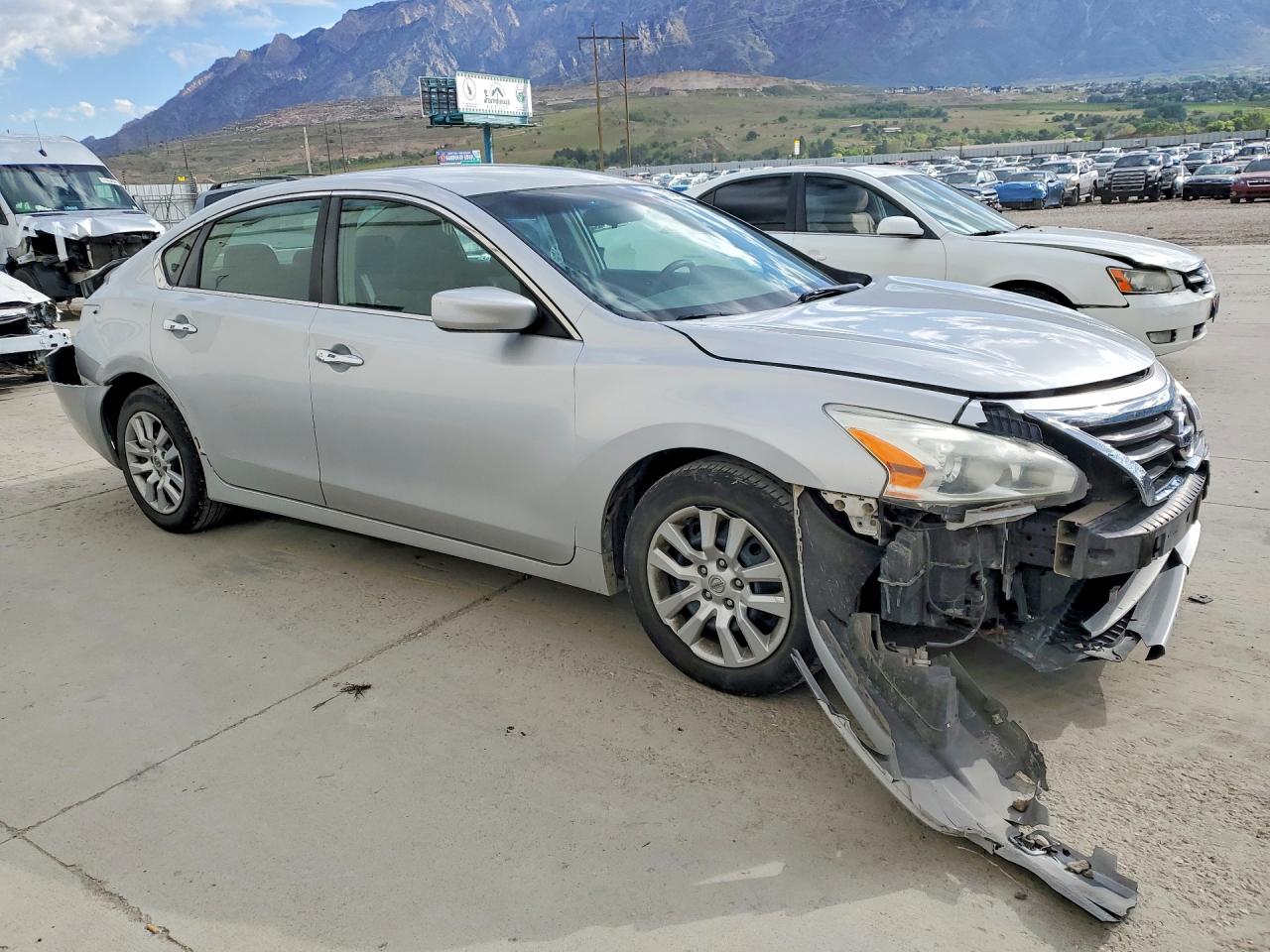 2013 Nissan Altima 2.5 Серебряный vin: 1N4AL3AP2DC179399