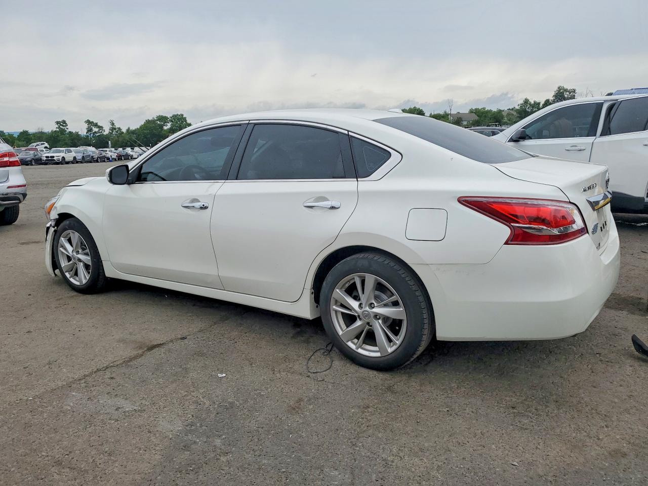 2013 Nissan Altima 2.5 White vin: 1N4AL3AP2DC201742