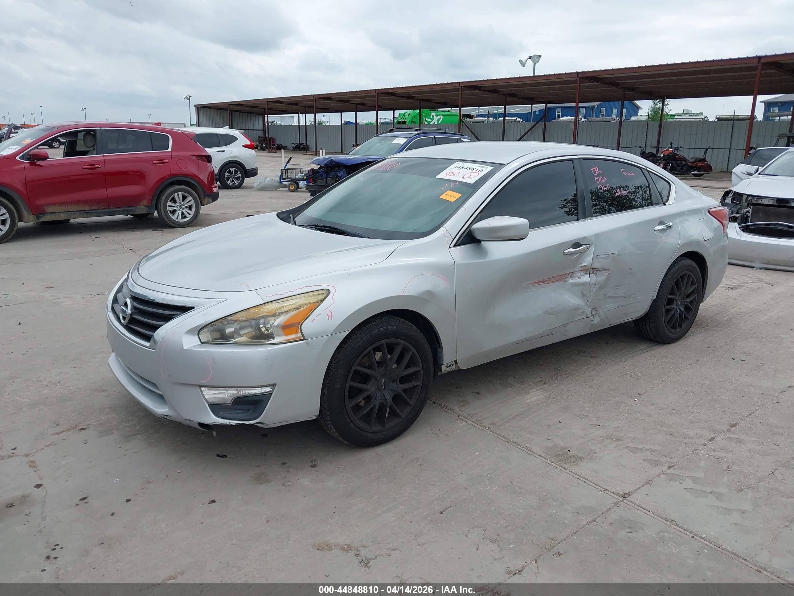 2013 Nissan Altima 2.5 S Silver vin: 1N4AL3AP2DC206293