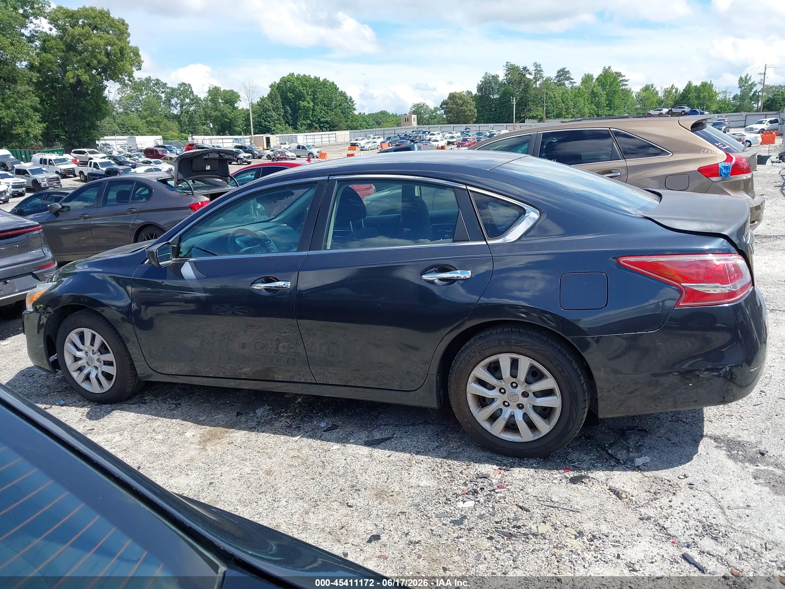 2013 Nissan Altima 2.5 S Black vin: 1N4AL3AP2DC225250
