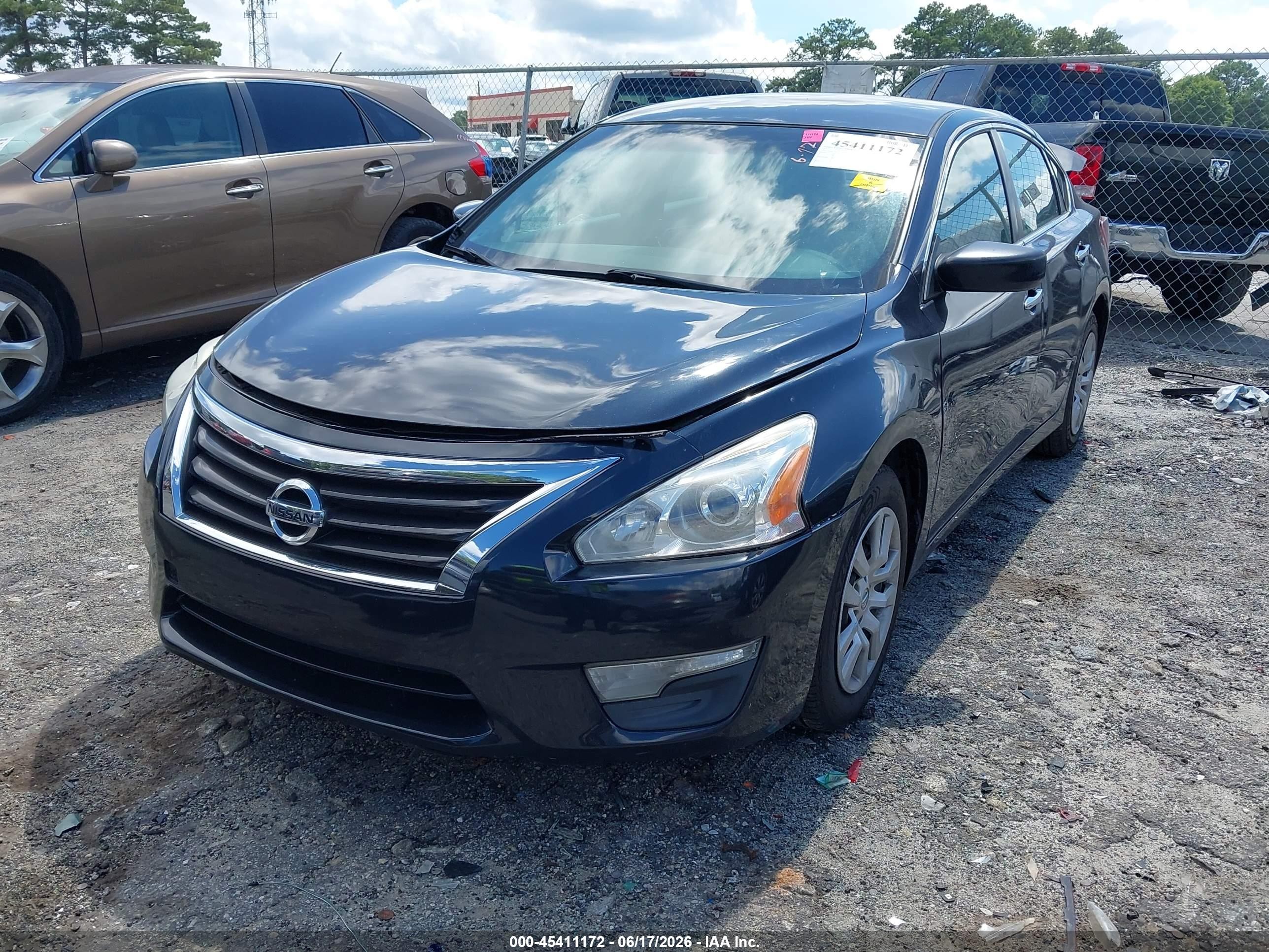 2013 Nissan Altima 2.5 S Black vin: 1N4AL3AP2DC225250