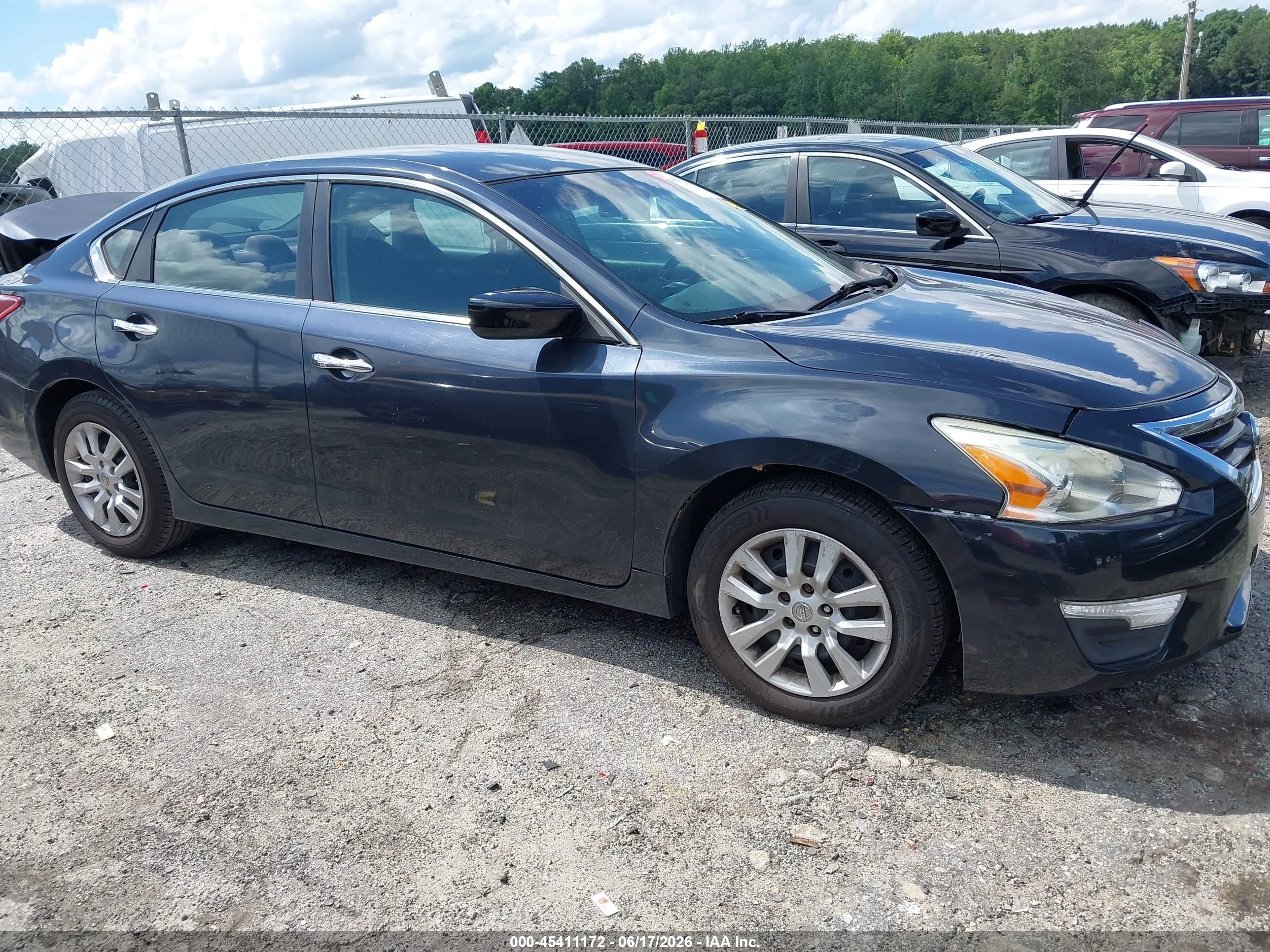 2013 Nissan Altima 2.5 S Black vin: 1N4AL3AP2DC225250