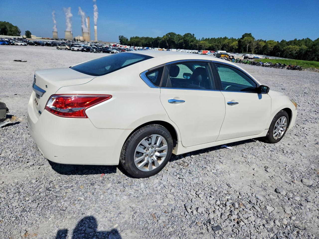 2013 Nissan Altima 2.5 White vin: 1N4AL3AP2DC225541