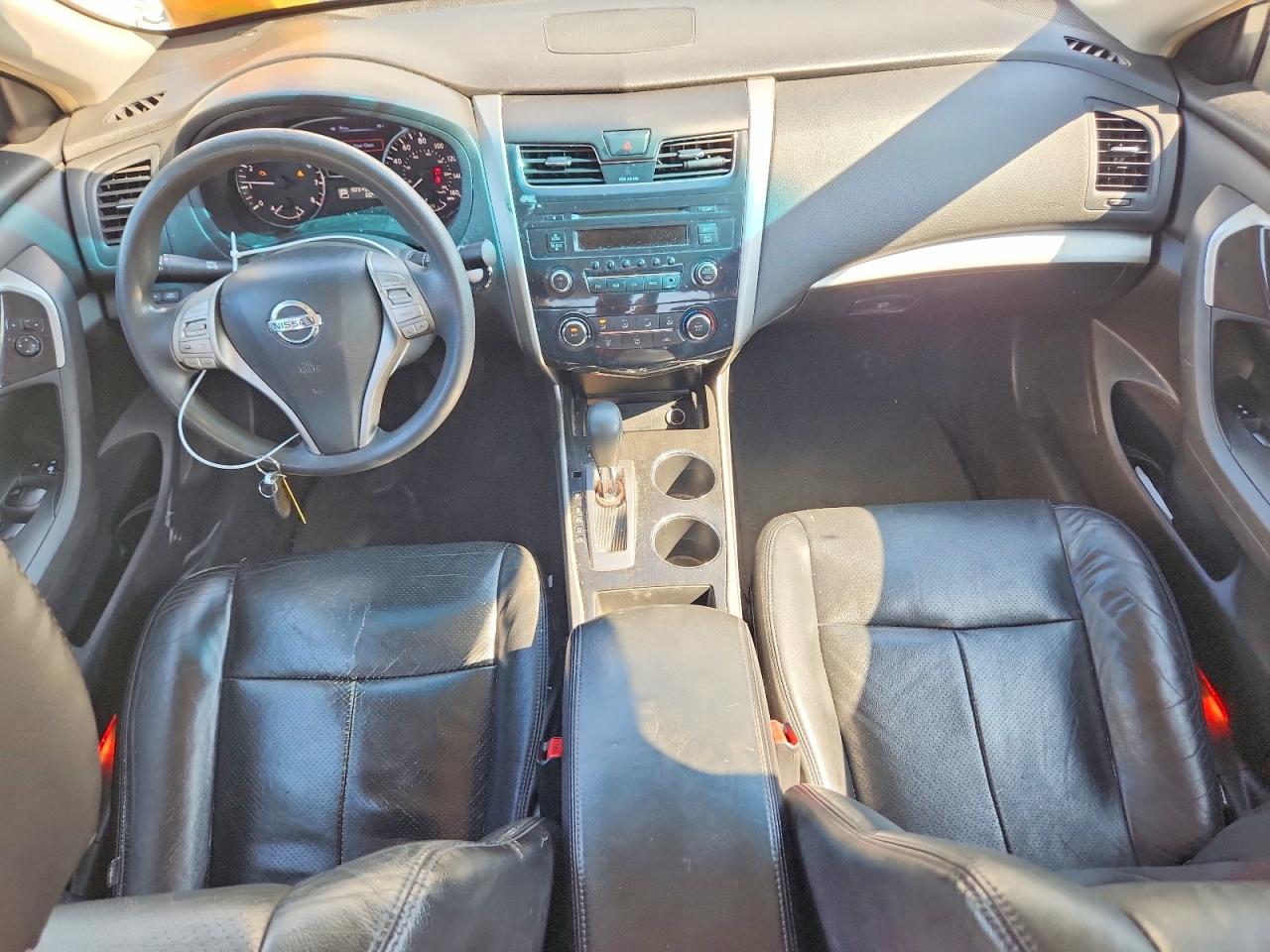 2013 Nissan Altima 2.5 White vin: 1N4AL3AP2DC225541