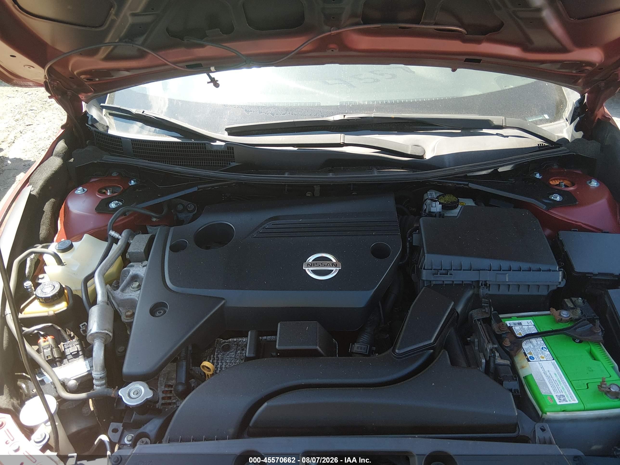 2013 Nissan Altima 2.5 S Red vin: 1N4AL3AP2DC240864