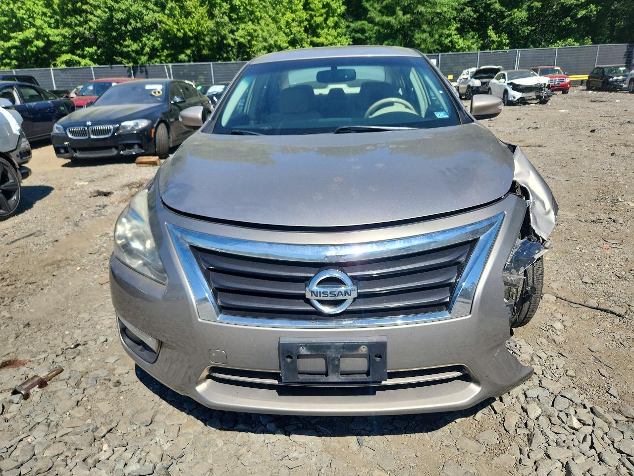 2013 Nissan Altima 2.5 Gold vin: 1N4AL3AP2DC255672
