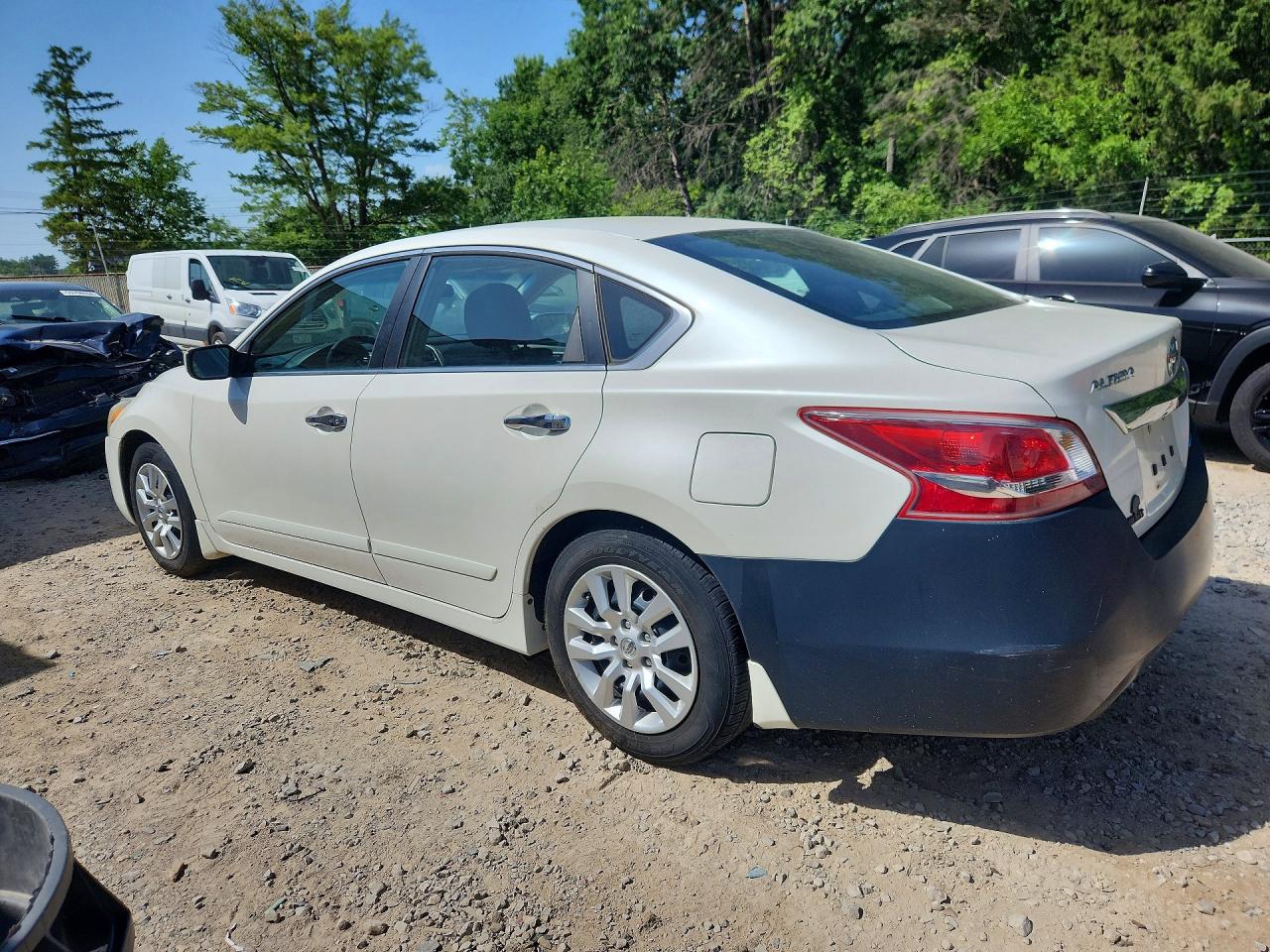 2013 Nissan Altima 2.5 S White vin: 1N4AL3AP2DC269149