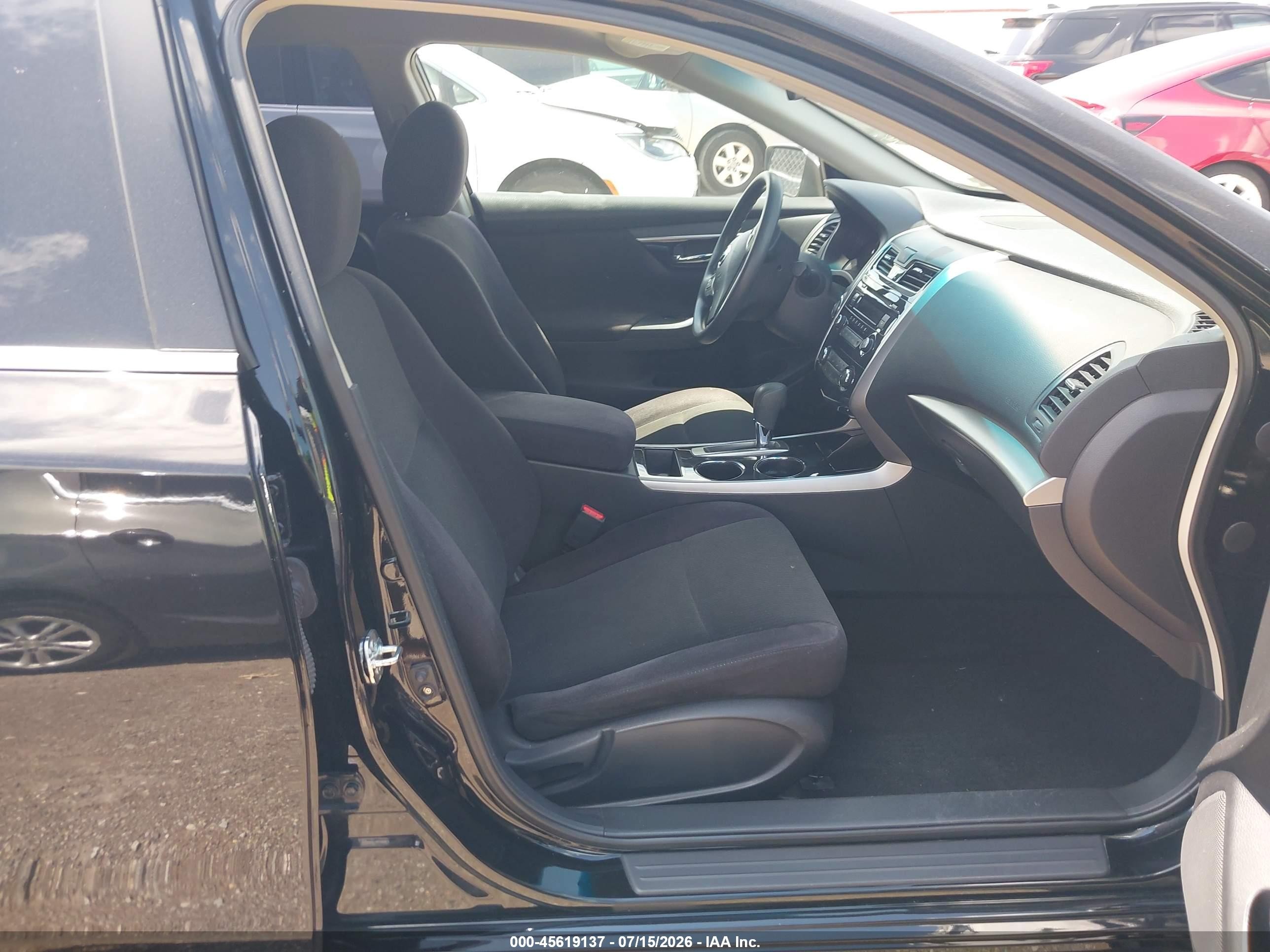 2013 Nissan Altima 2.5 S Черный vin: 1N4AL3AP2DC276392