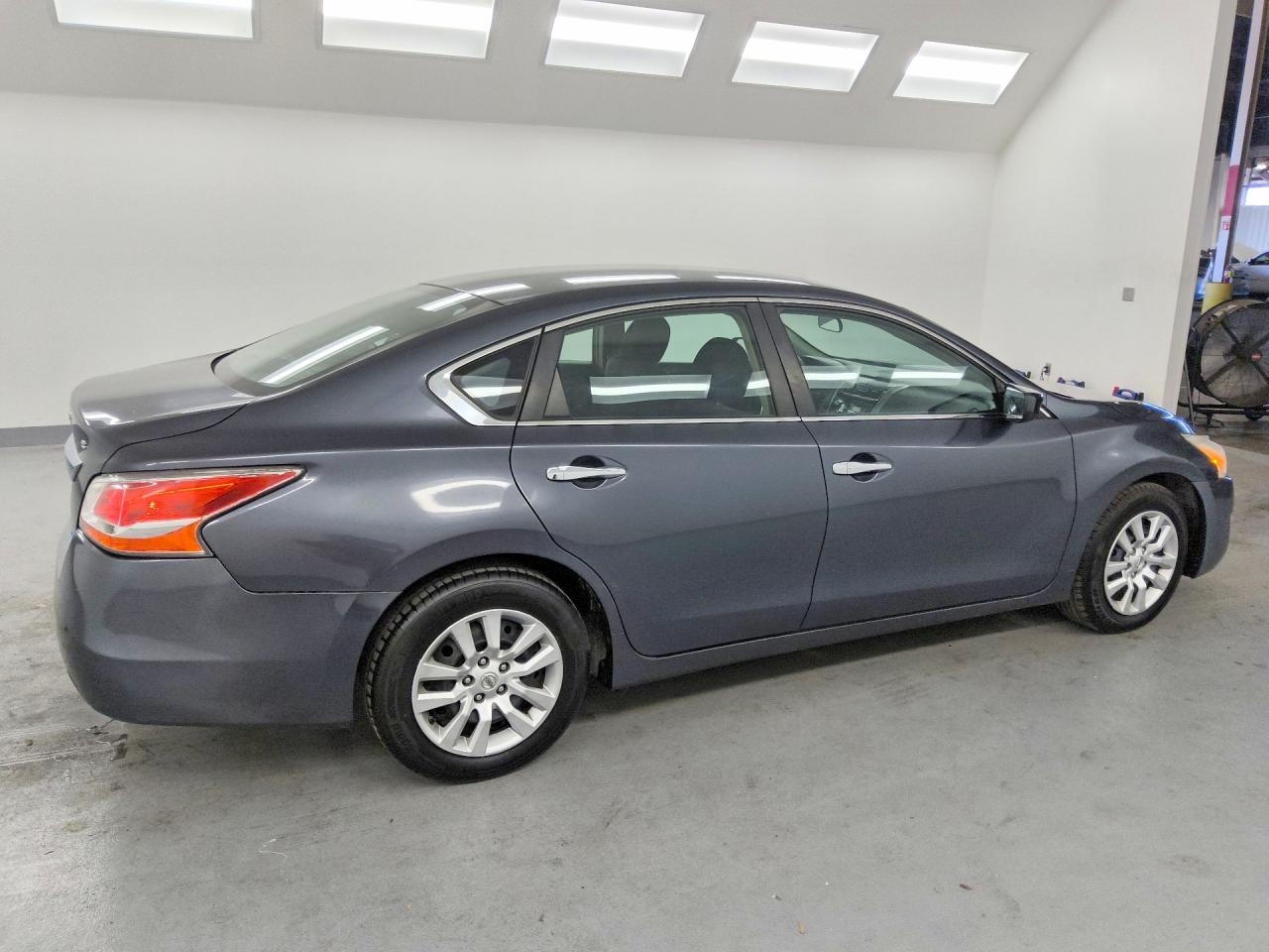 2013 Nissan Altima 2.5 Gray vin: 1N4AL3AP2DC277557