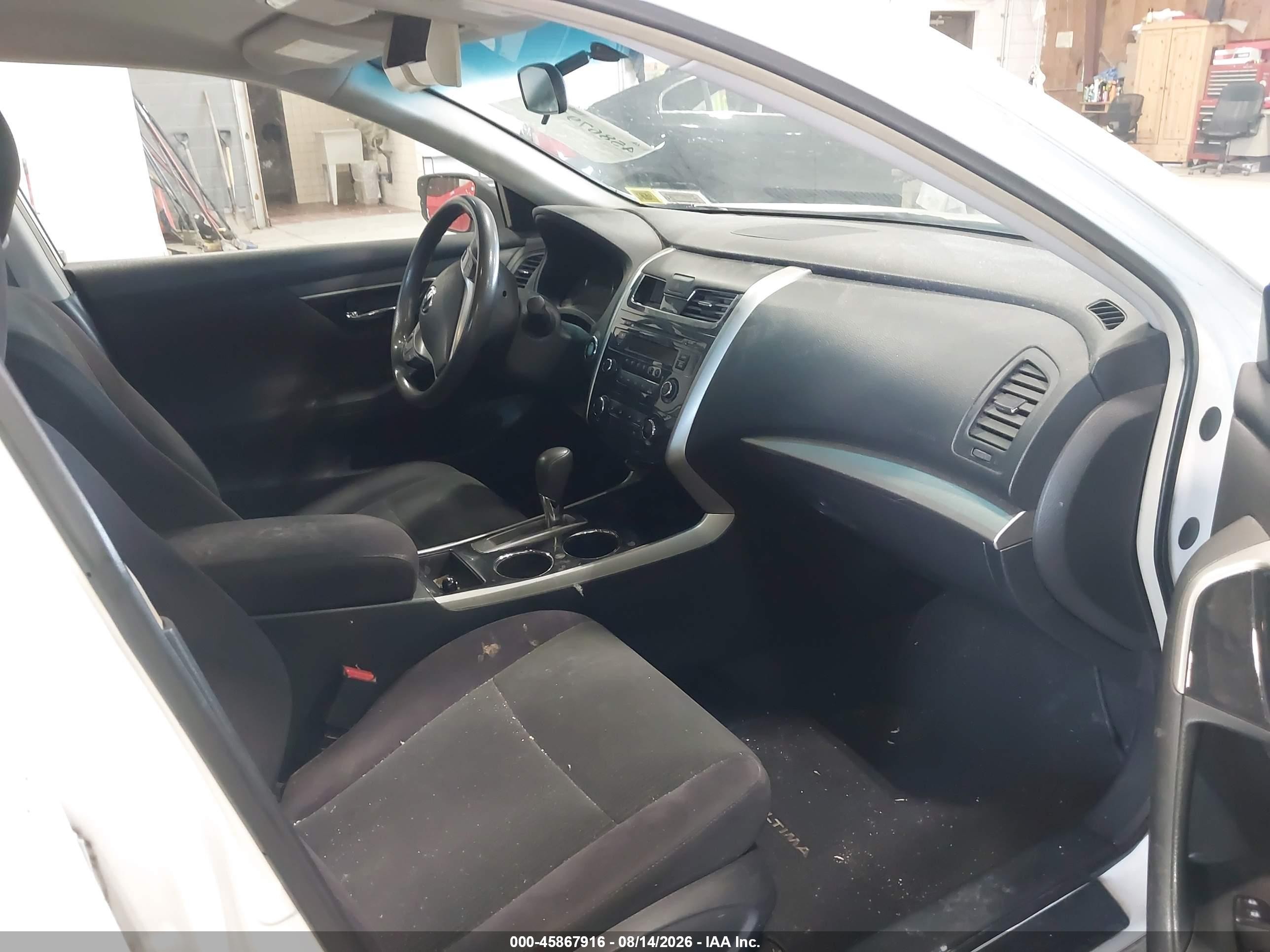 2013 Nissan Altima 2.5 S White vin: 1N4AL3AP2DC278417