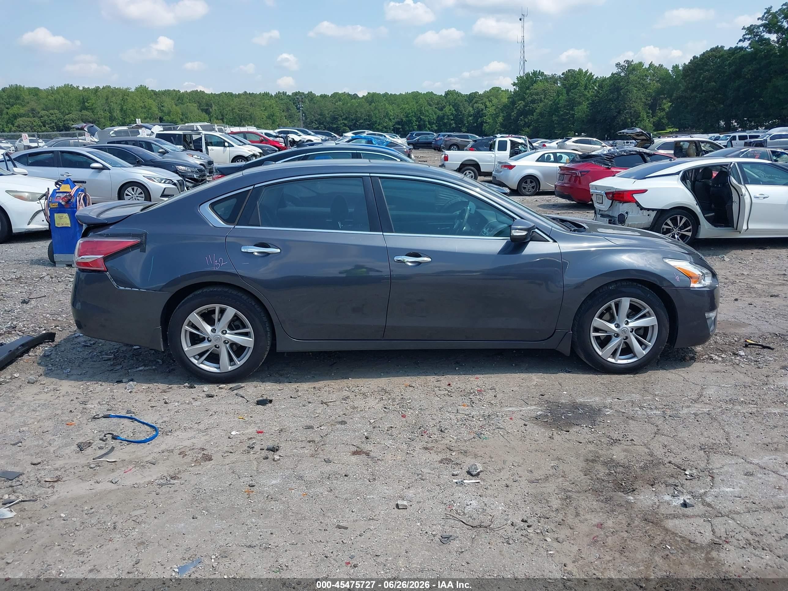 2013 Nissan Altima 2.5 Sv Серый vin: 1N4AL3AP2DC278594