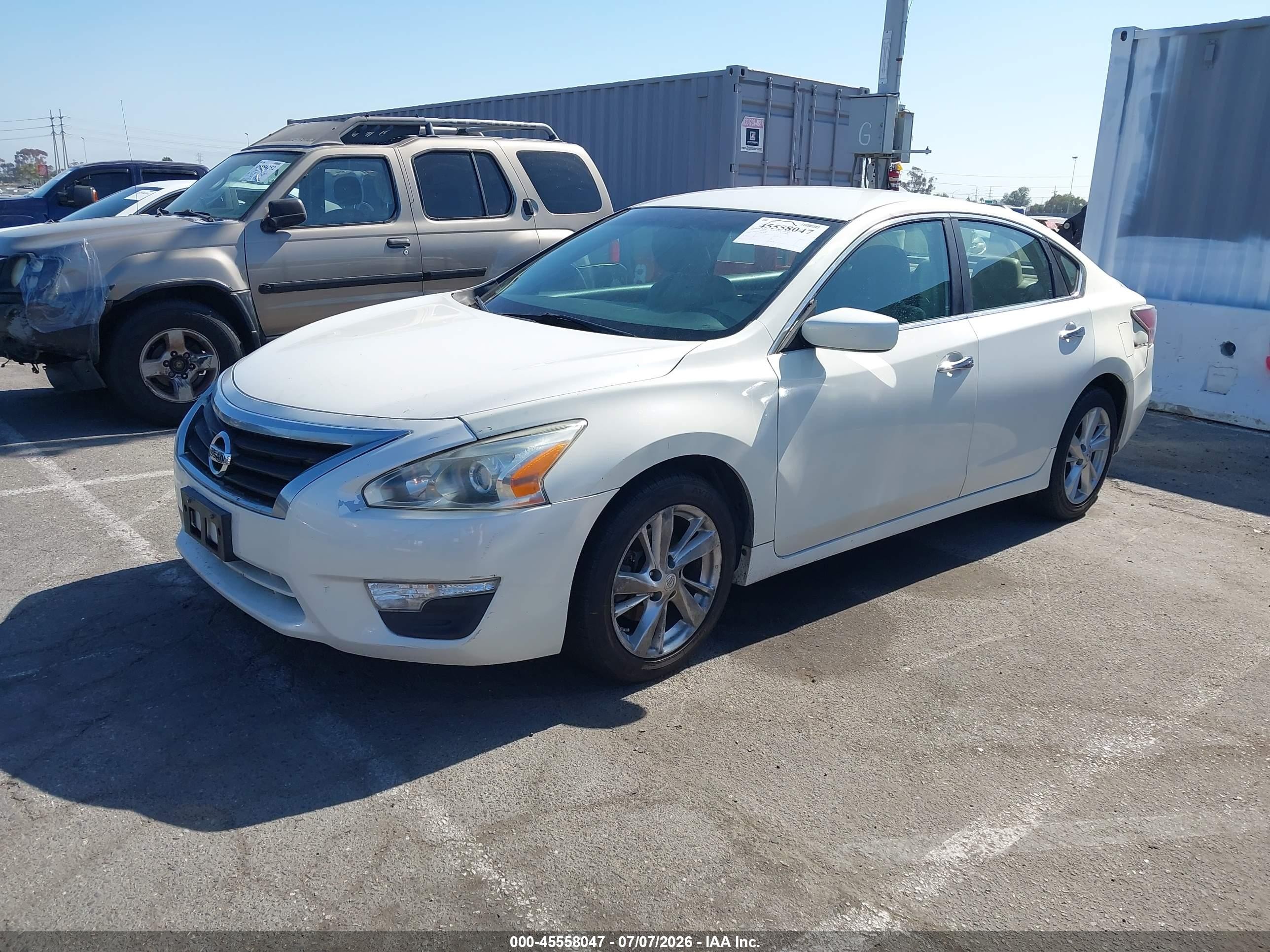 2013 Nissan Altima 2.5 Sv Белый vin: 1N4AL3AP2DC286291