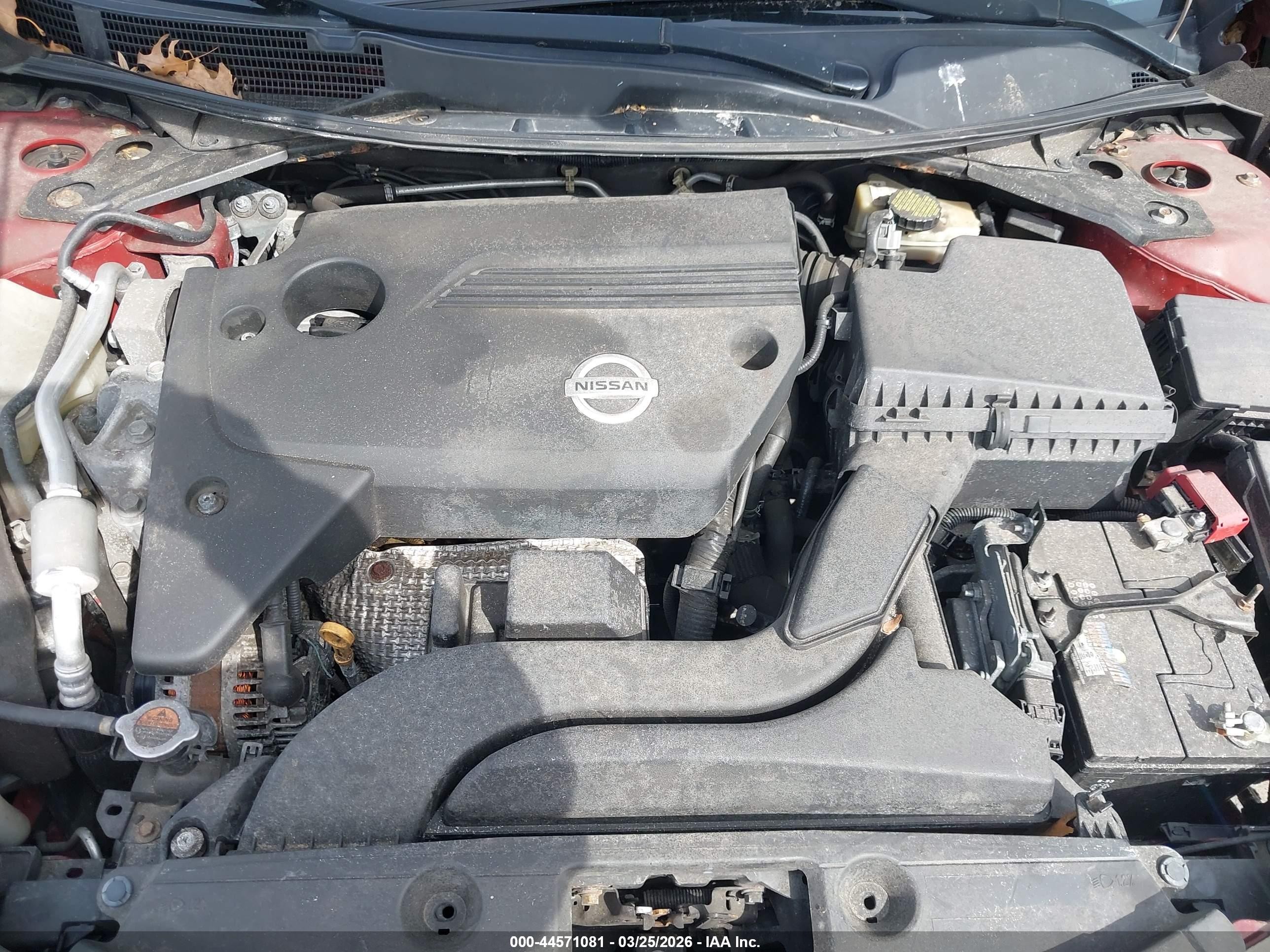 2013 Nissan Altima 2.5 S Red vin: 1N4AL3AP2DC290471