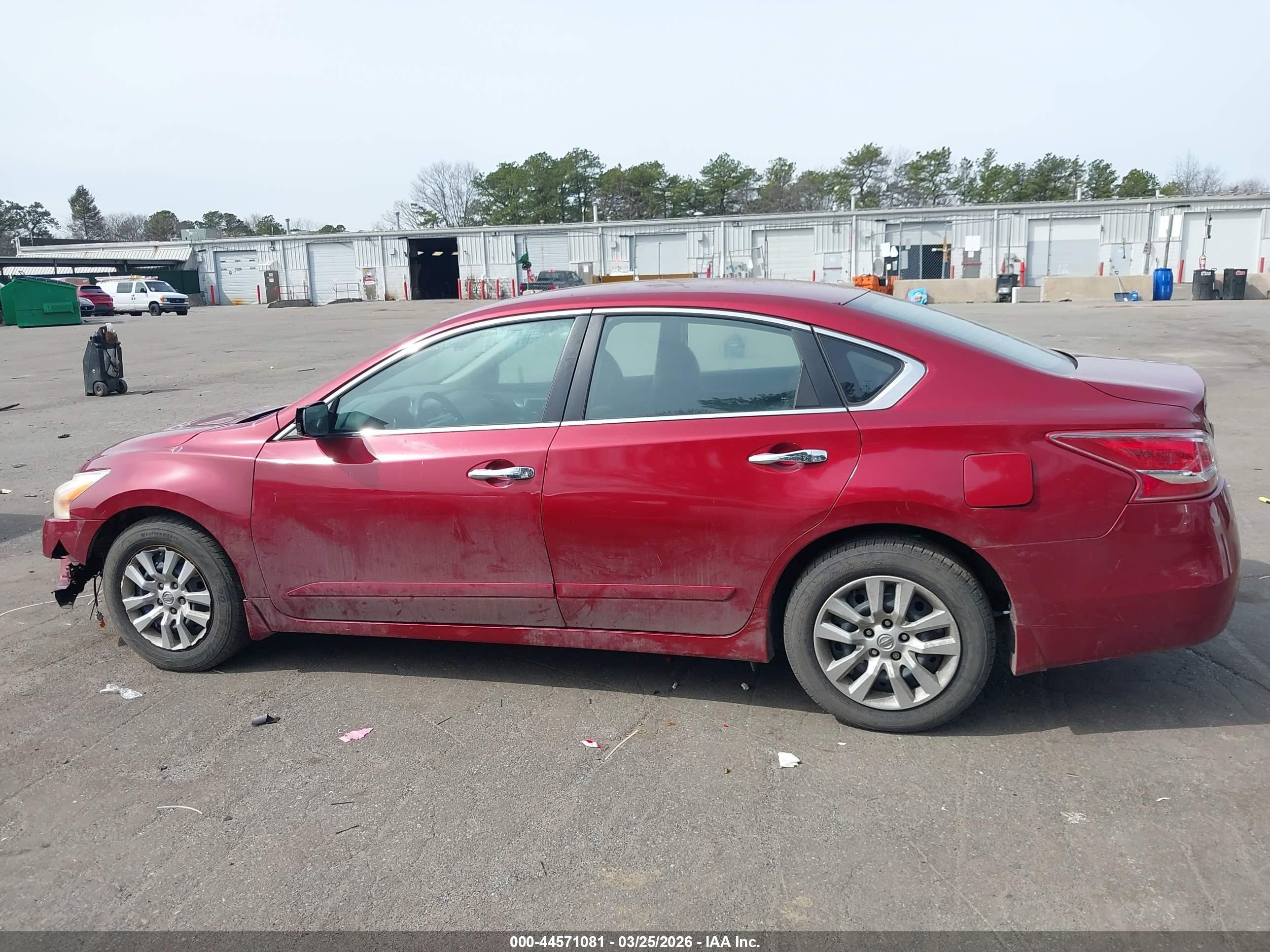 2013 Nissan Altima 2.5 S Red vin: 1N4AL3AP2DC290471