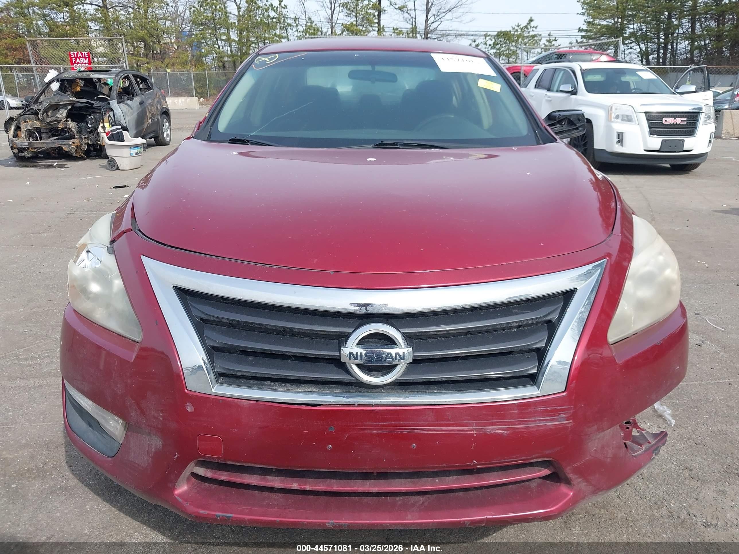 2013 Nissan Altima 2.5 S Red vin: 1N4AL3AP2DC290471