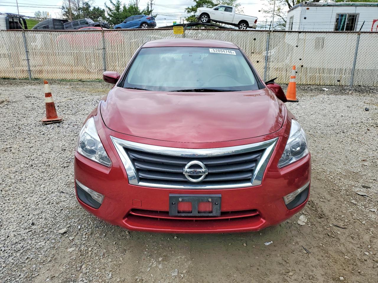 2013 Nissan Altima 2.5 S Red vin: 1N4AL3AP2DC293919