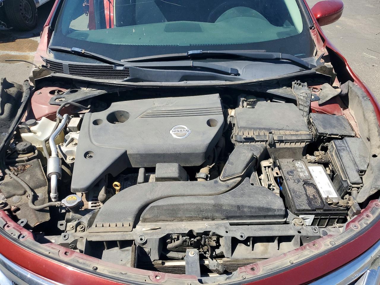 2013 Nissan Altima 2.5 Red vin: 1N4AL3AP2DC906055