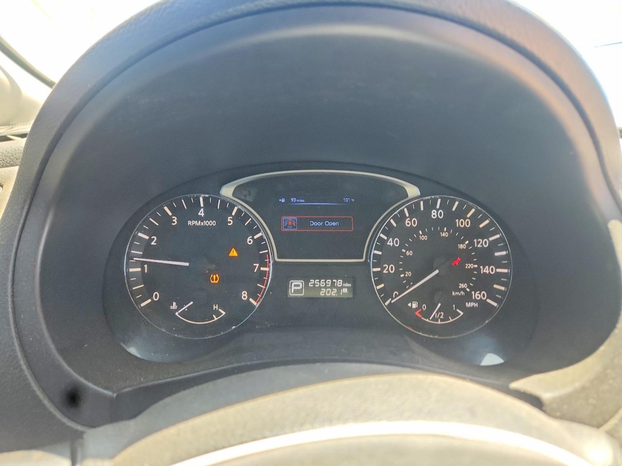2013 Nissan Altima 2.5 Red vin: 1N4AL3AP2DC906055