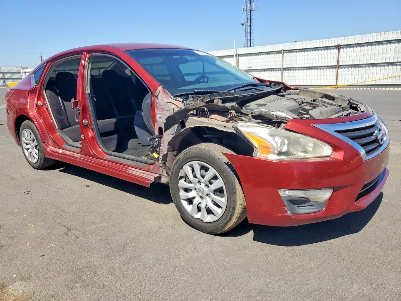 2013 Nissan Altima 2.5 Red vin: 1N4AL3AP2DC906055