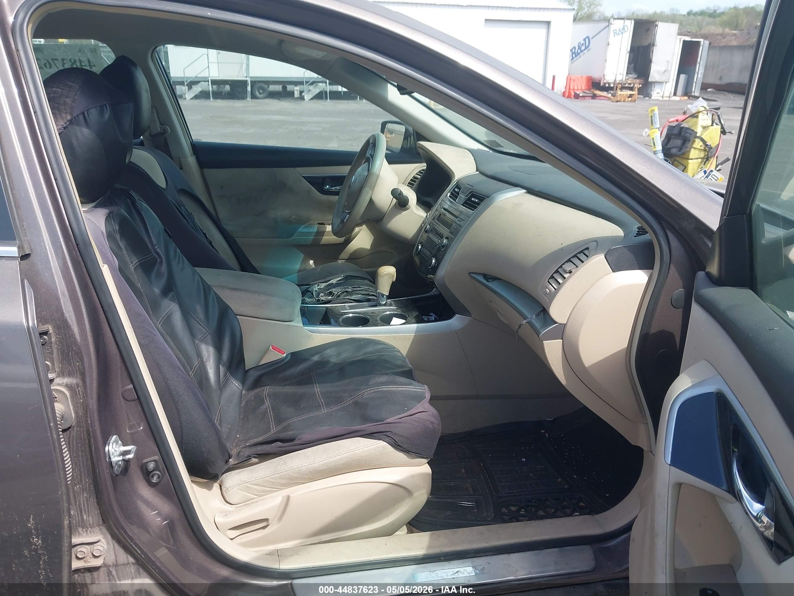 2013 Nissan Altima 2.5 S Tan vin: 1N4AL3AP2DC915144