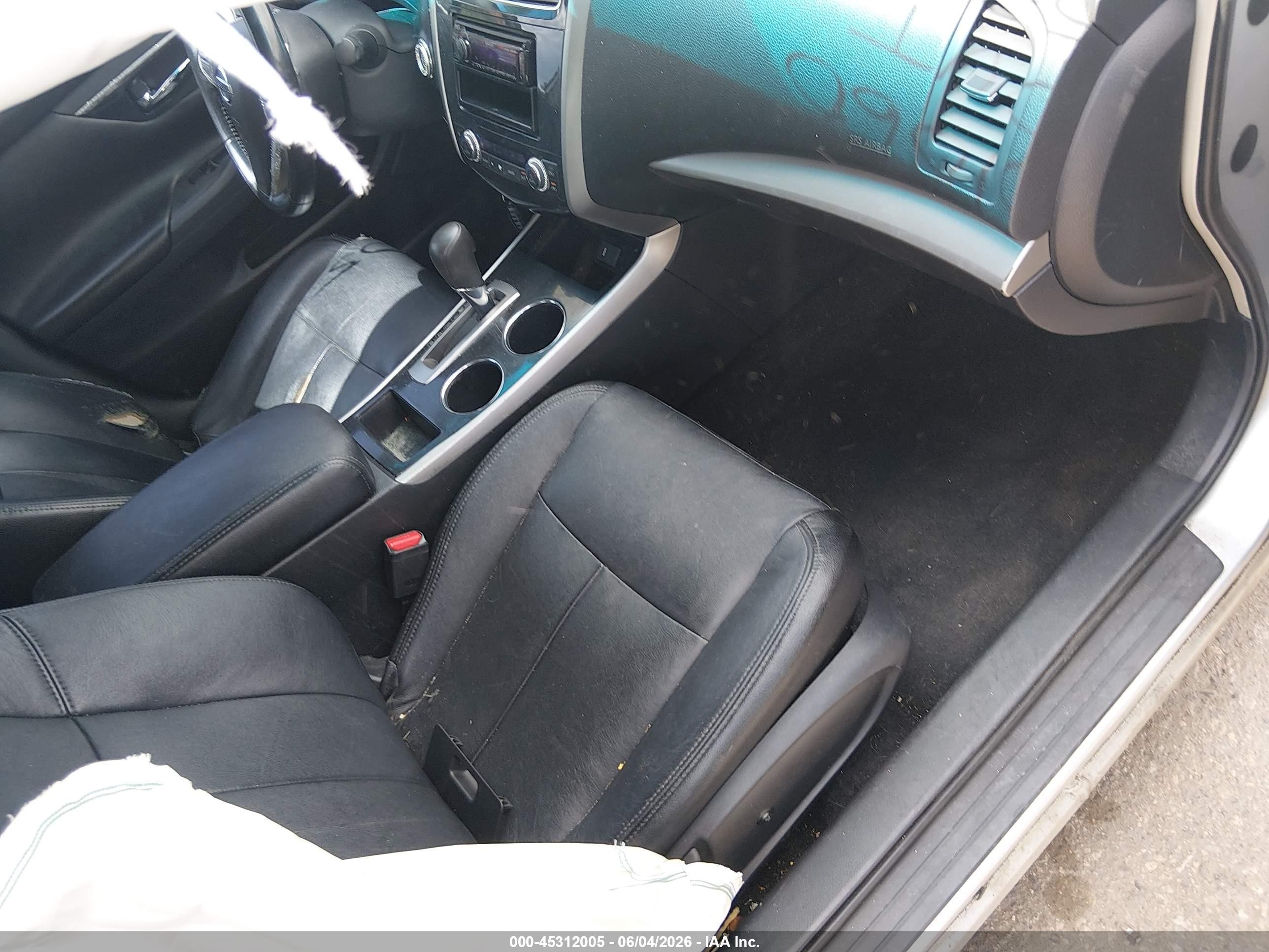 2013 Nissan Altima 2.5 Sv Серебряный vin: 1N4AL3AP2DN410418