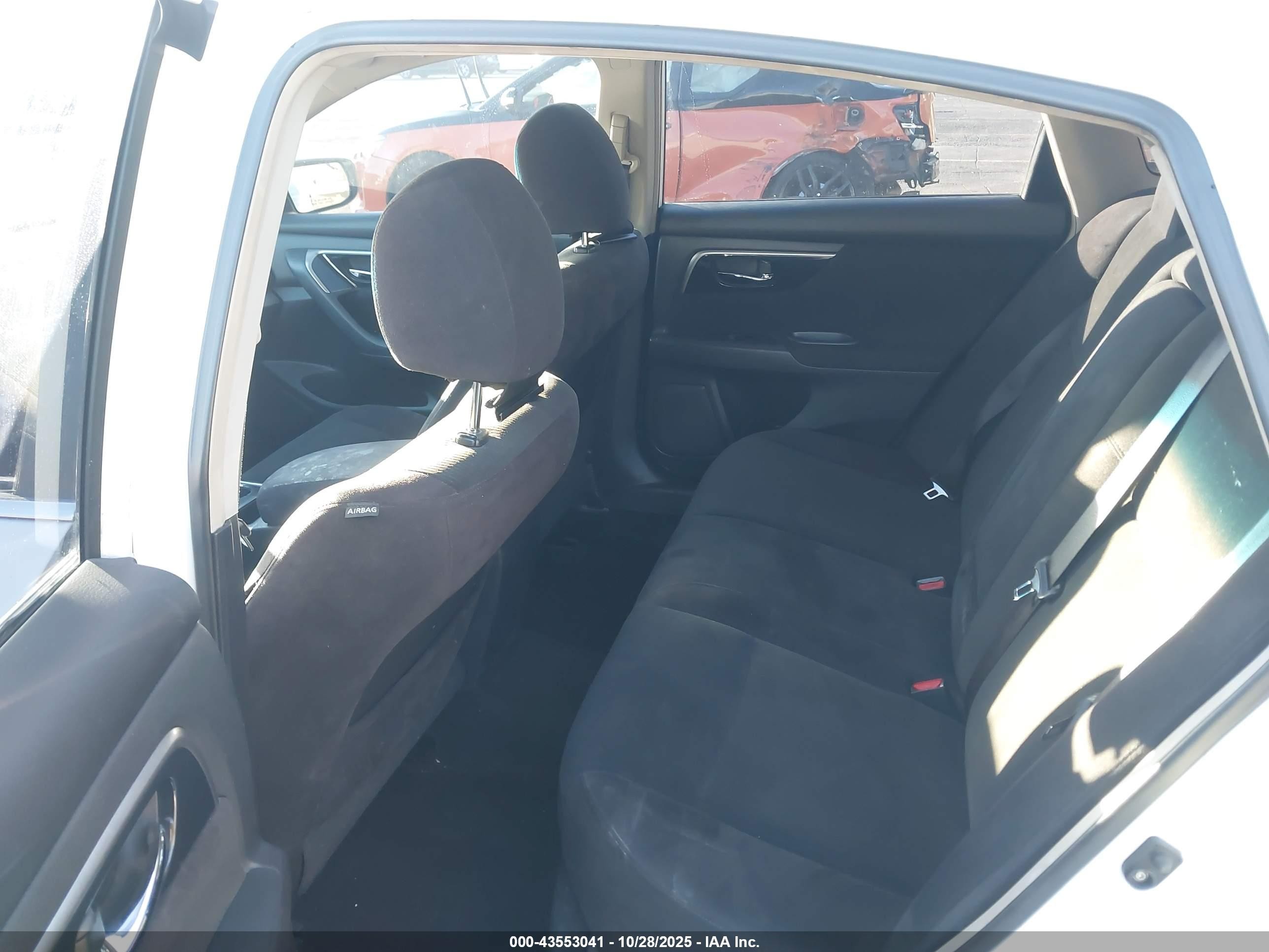 2013 Nissan Altima 2.5 S White vin: 1N4AL3AP2DN420169