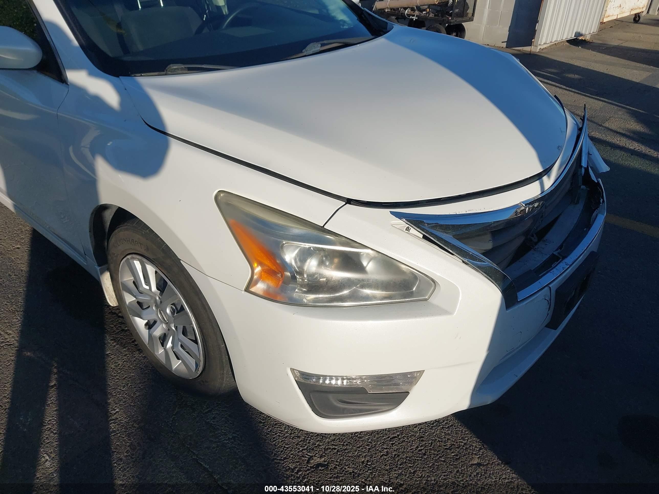 2013 Nissan Altima 2.5 S White vin: 1N4AL3AP2DN420169