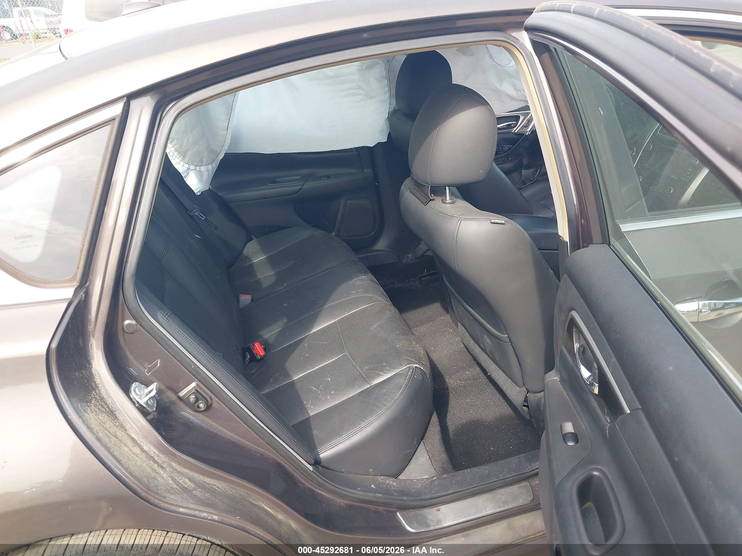 2013 Nissan Altima 2.5 Sl Черный vin: 1N4AL3AP2DN459828
