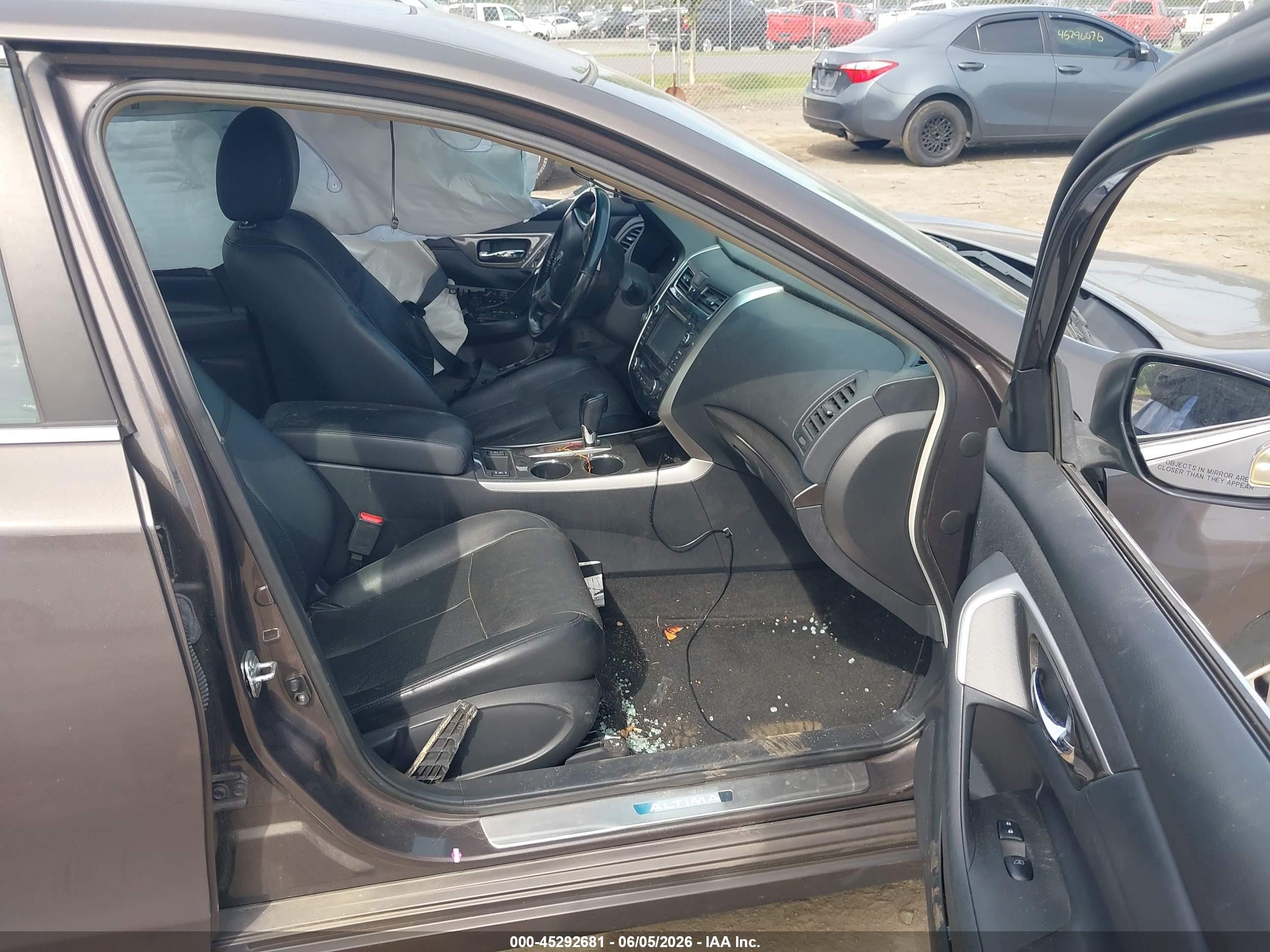 2013 Nissan Altima 2.5 Sl Черный vin: 1N4AL3AP2DN459828