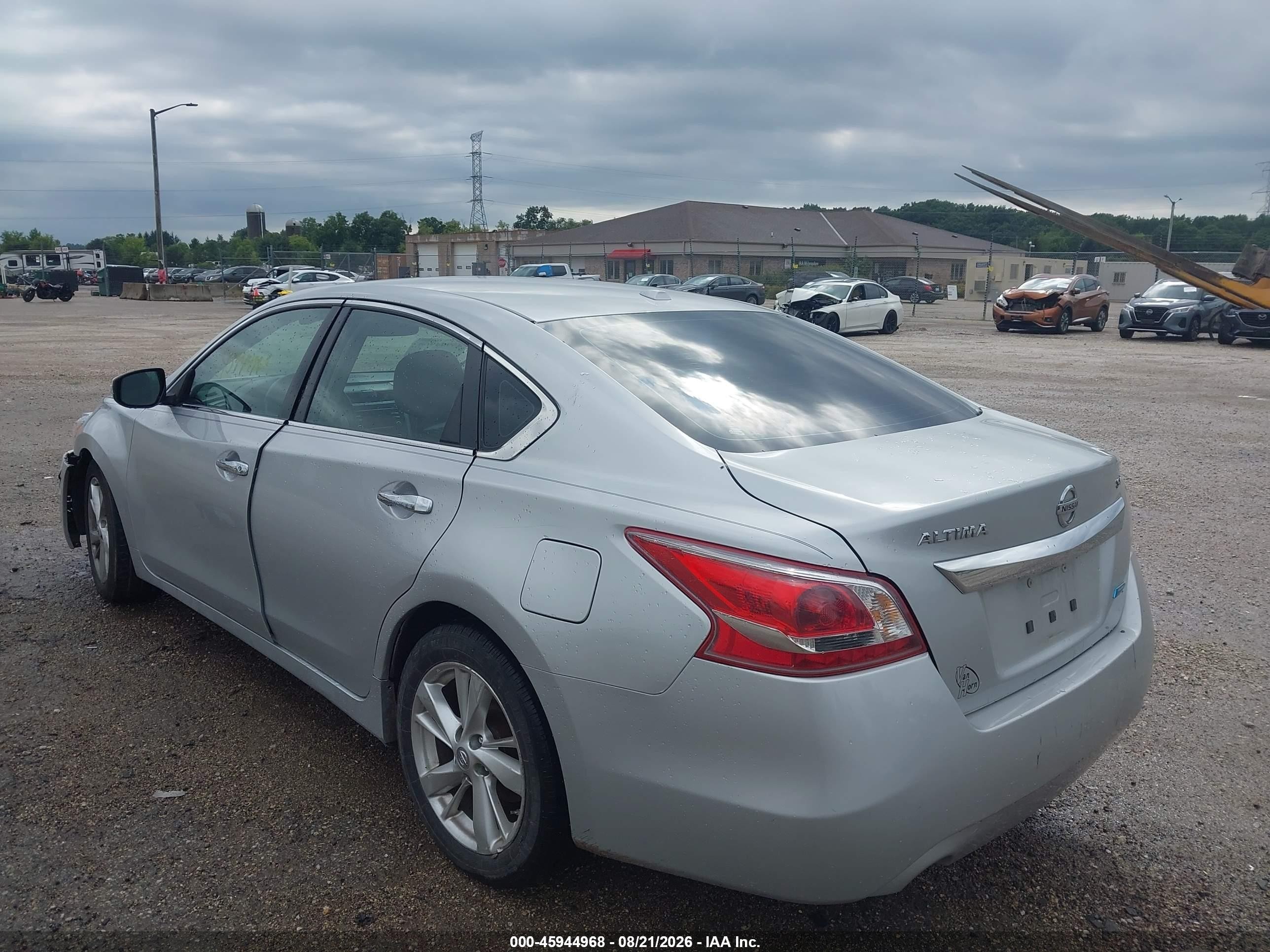 2013 Nissan Altima 2.5 Sv Silver vin: 1N4AL3AP2DN467864